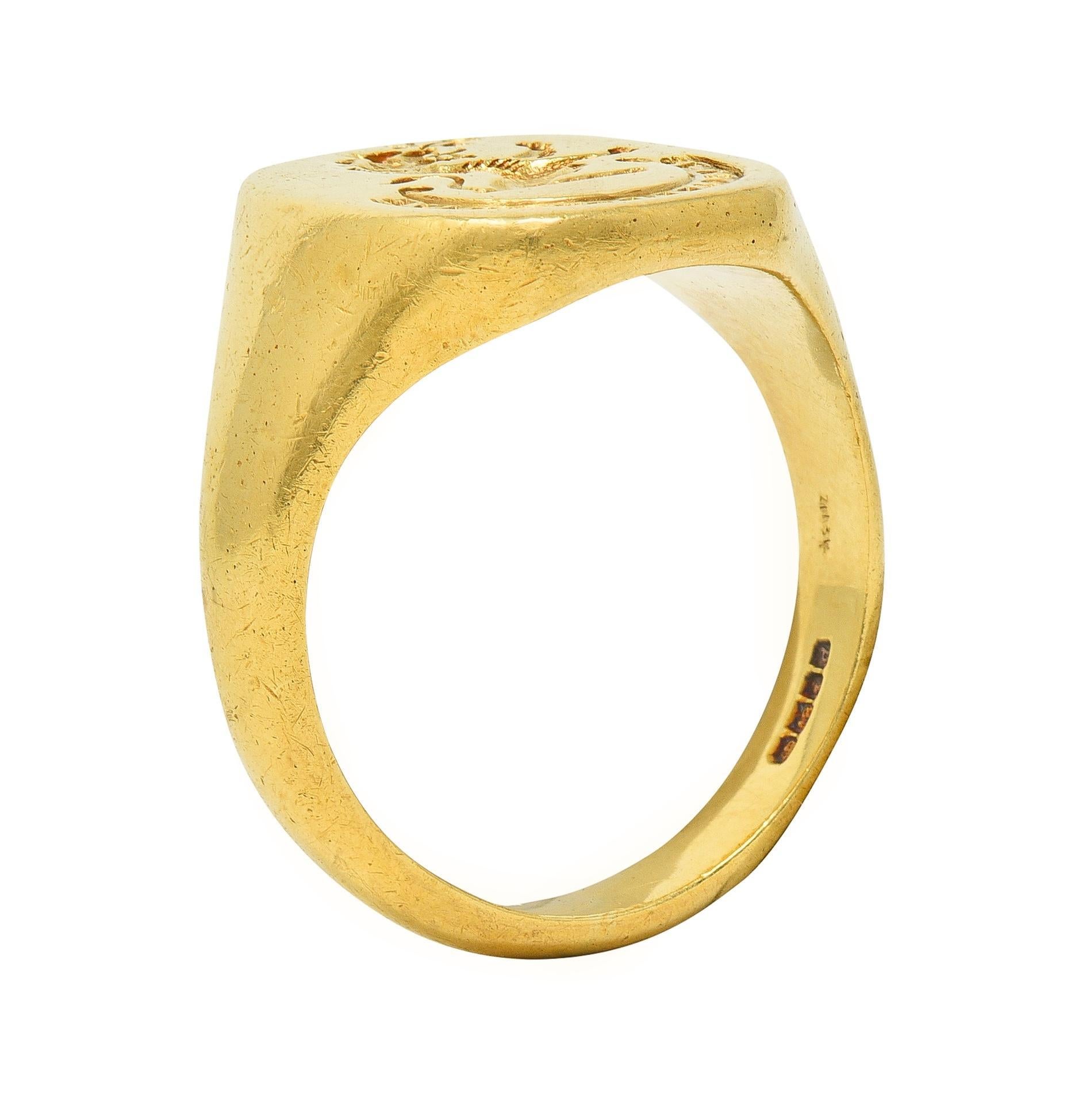 Vintage 1959 18 Karat Yellow Gold Heraldic Lion Intaglio Men's Signet Ring 5