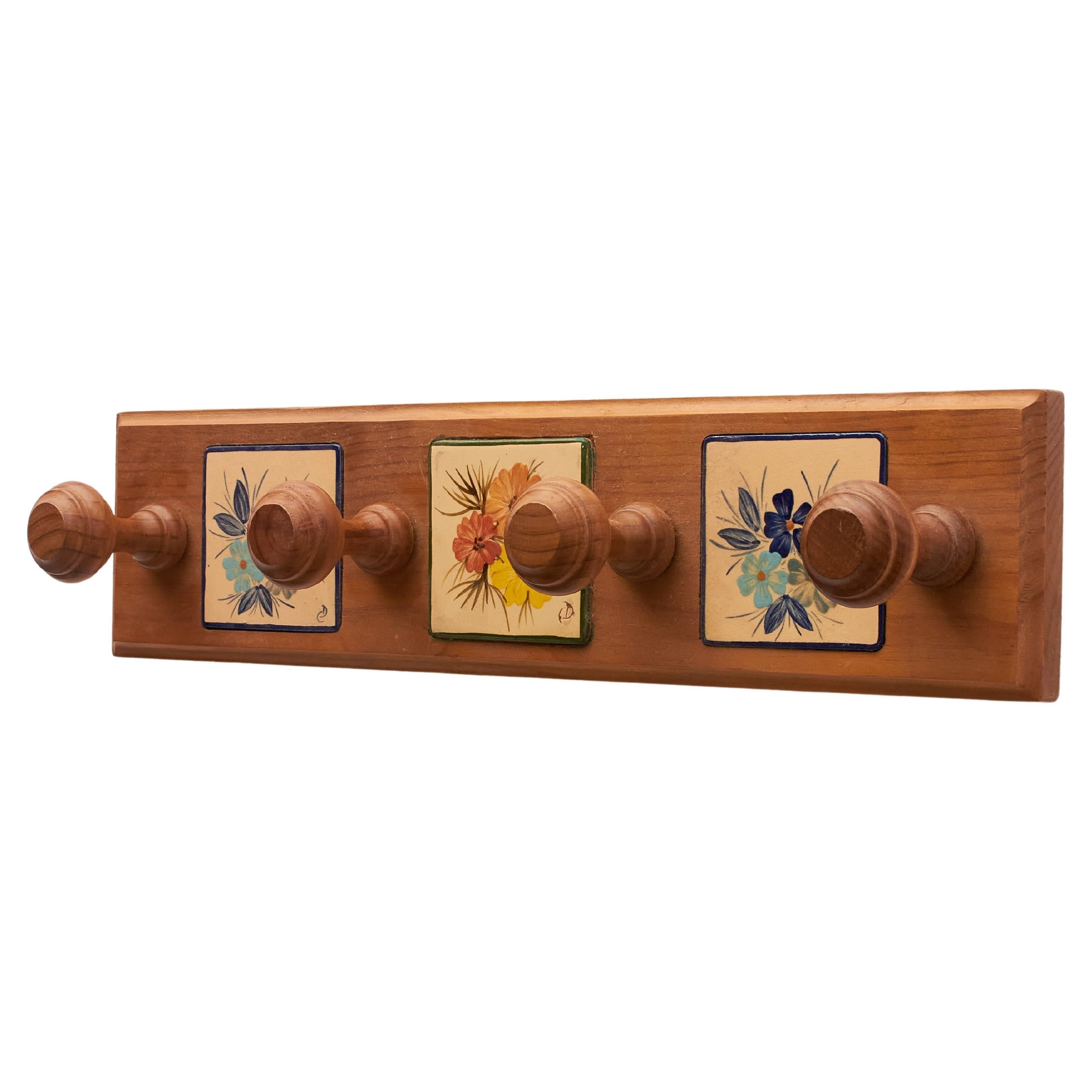 Vintage 1960 Catalan Artist Diaz Costa Hand-Painted Ceramic and Wood Hanger For Sale
