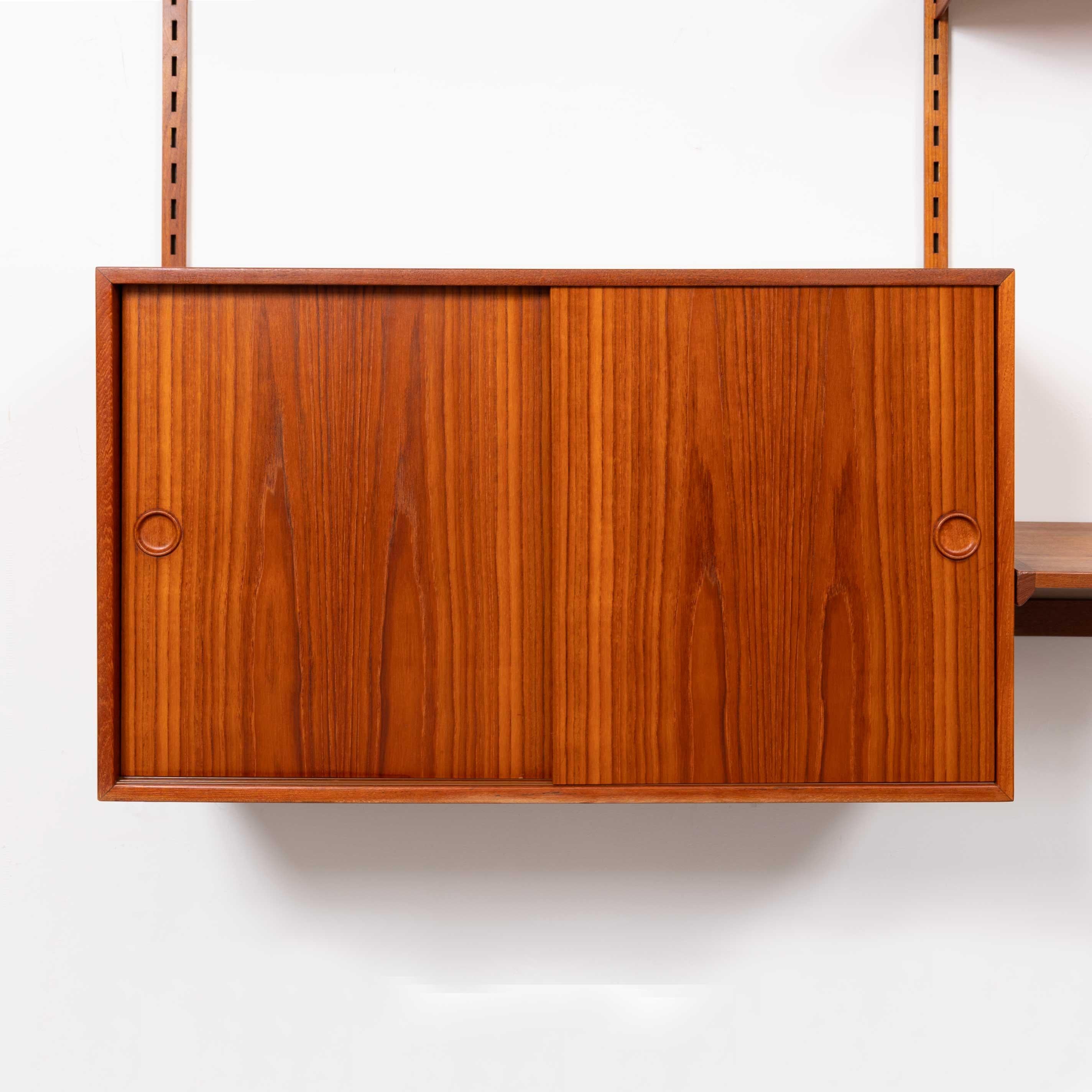 Vintage 1960 Kai Kristiansen Sistema de pared de teca Teca