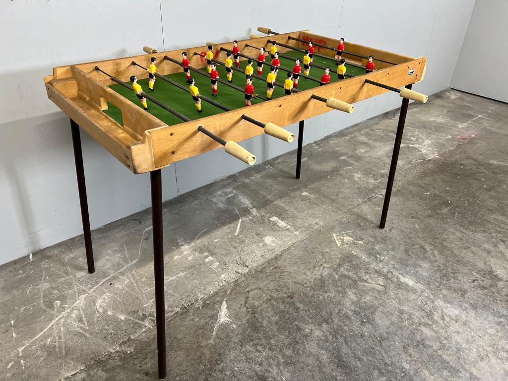 Néerlandais Table de football rétro vintage de 1960 en vente