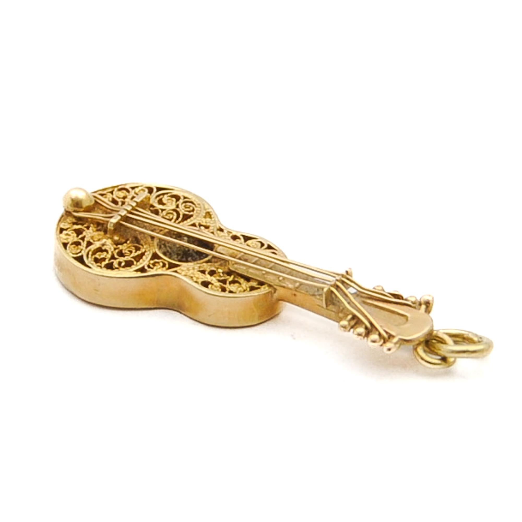 14K Gold Guitar Charm-Anhänger, Vintage, 1960er Jahre für Damen oder Herren im Angebot