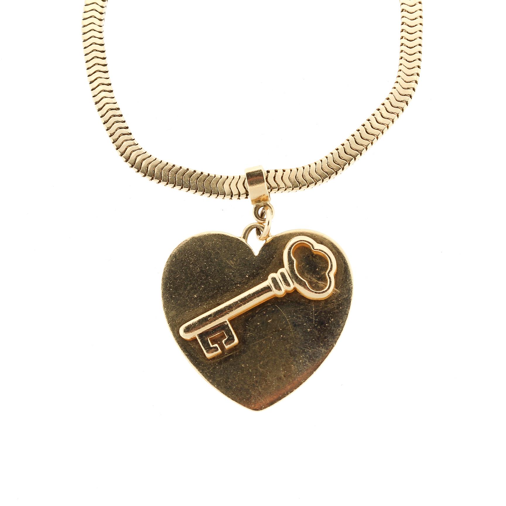 vintage gold heart bracelet