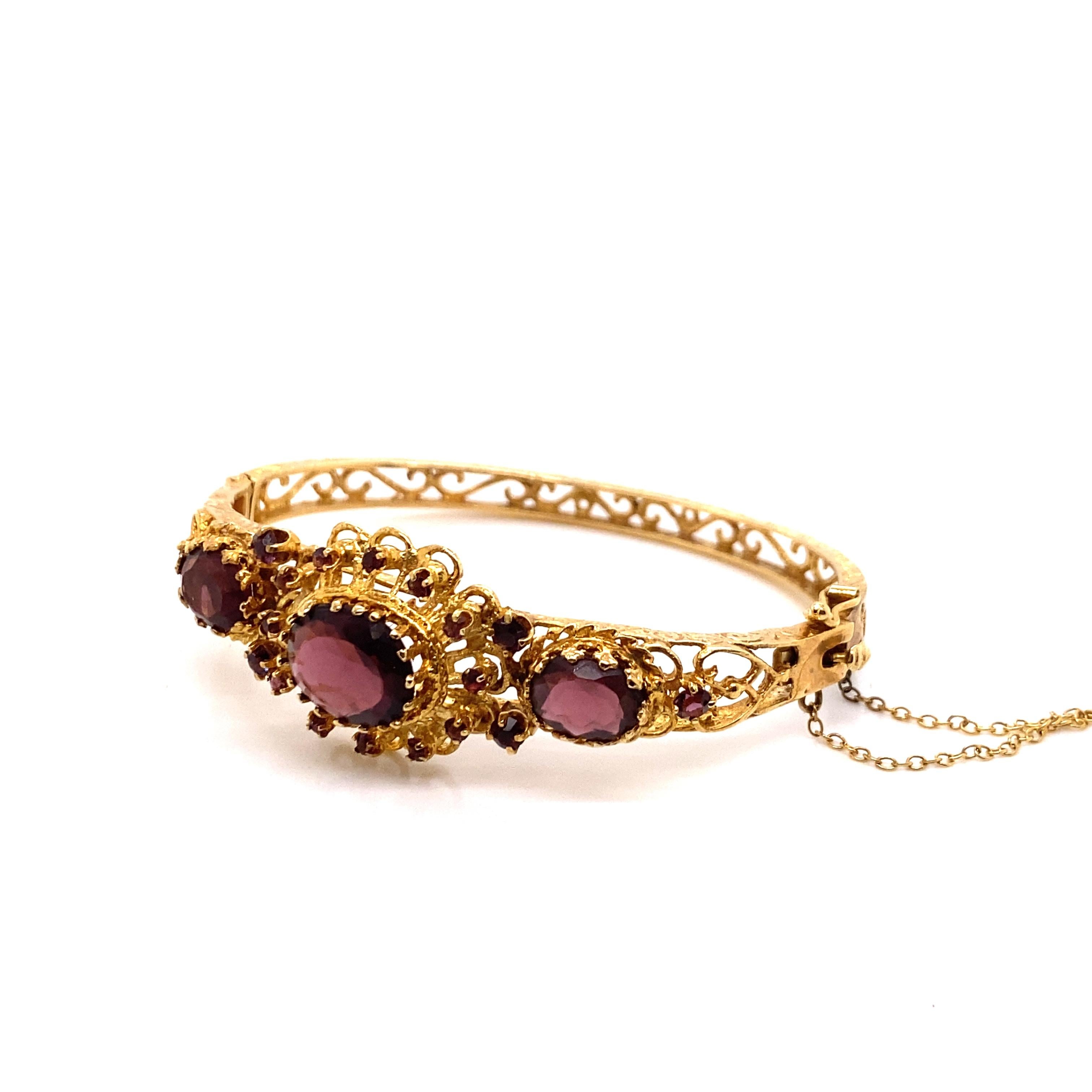 purple bracelets for women