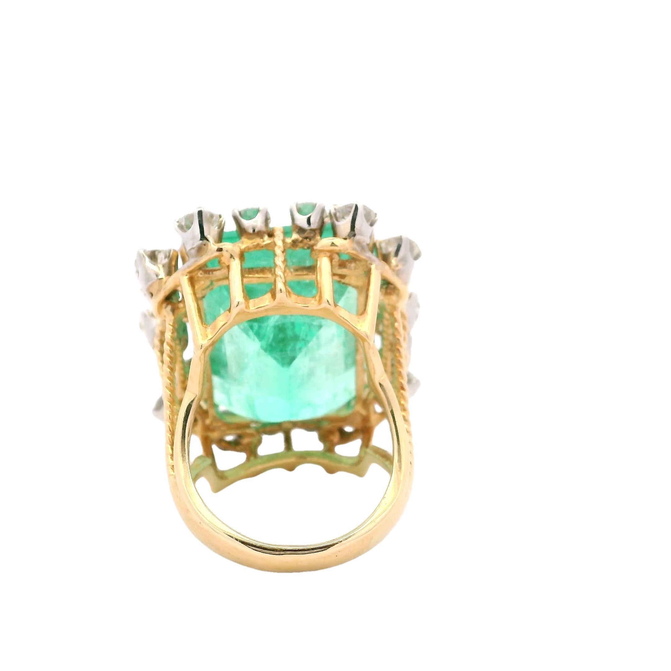 Vintage By 1960, oro giallo 14K, smeraldo colombiano  Anello con diamante, 36,42 carati in vendita 3