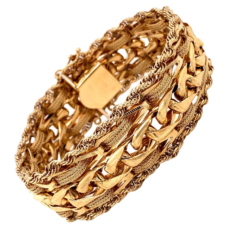 1960s 14 Karat Yellow Gold Woven Corn Link with Rope Edge Wide Charm ...