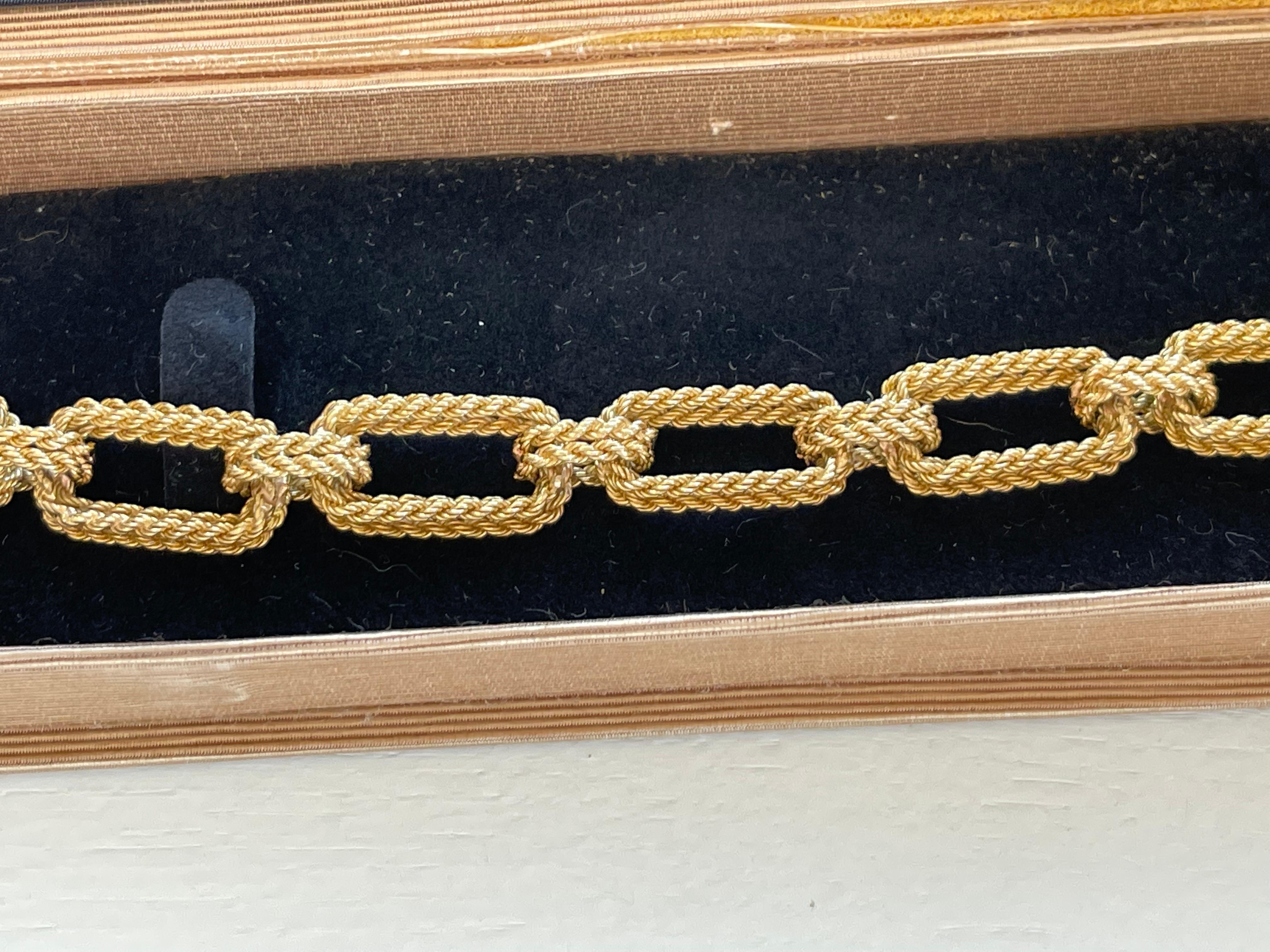 Vintage 1960s 18 K Yellow Gold Link Bracelet 1