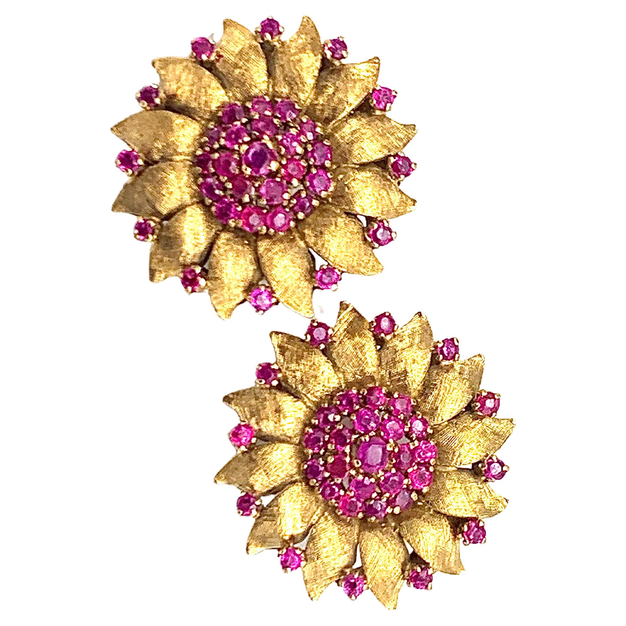 Vintage 1960's 18 Karat Gold Rubies Clip-On Earrings Flowers For Sale
