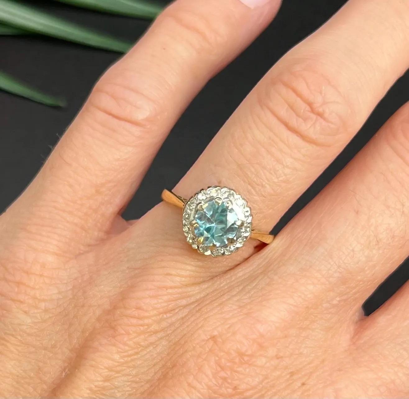Anello a grappolo con zircone e diamante in oro 18 ct, Vintage By, anni '60 in vendita 1