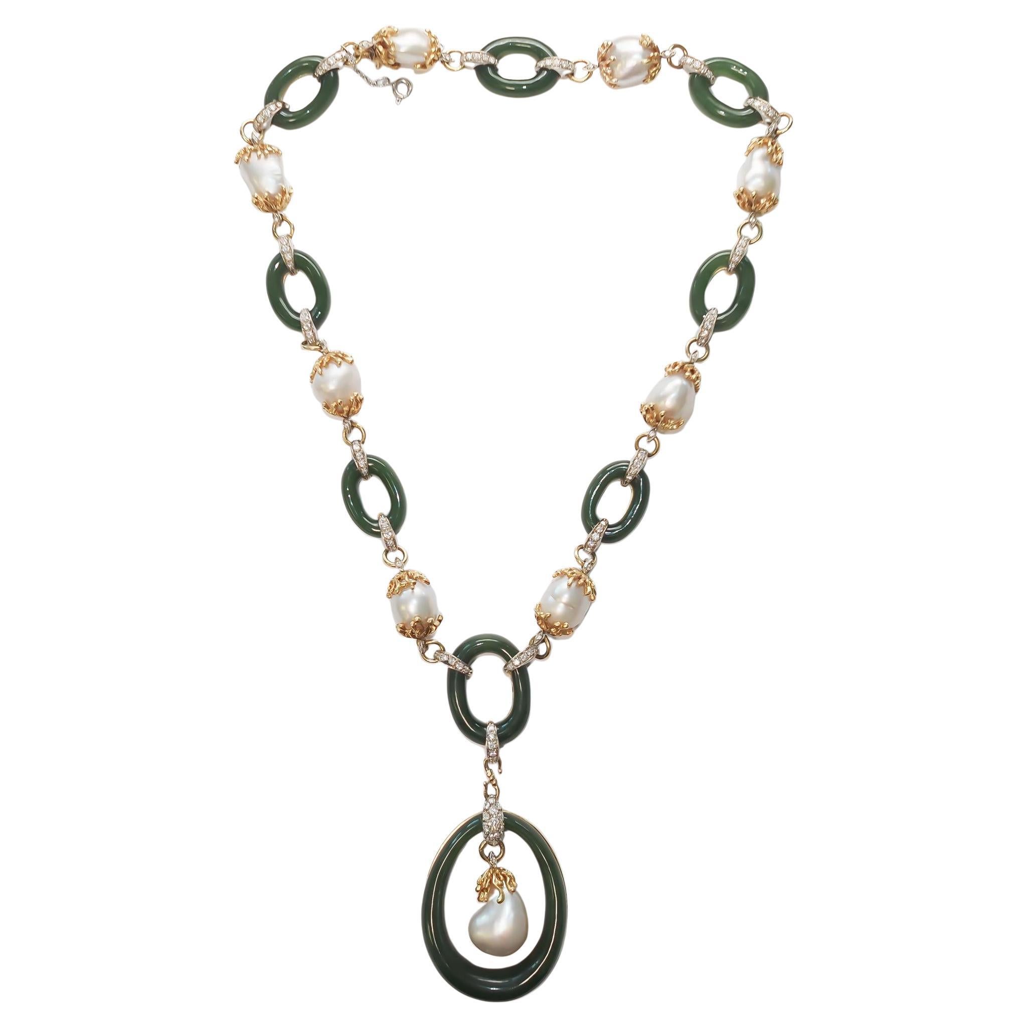 Vintage 1960s 18K Yellow Gold Jade, Pearl and Diamond Necklace