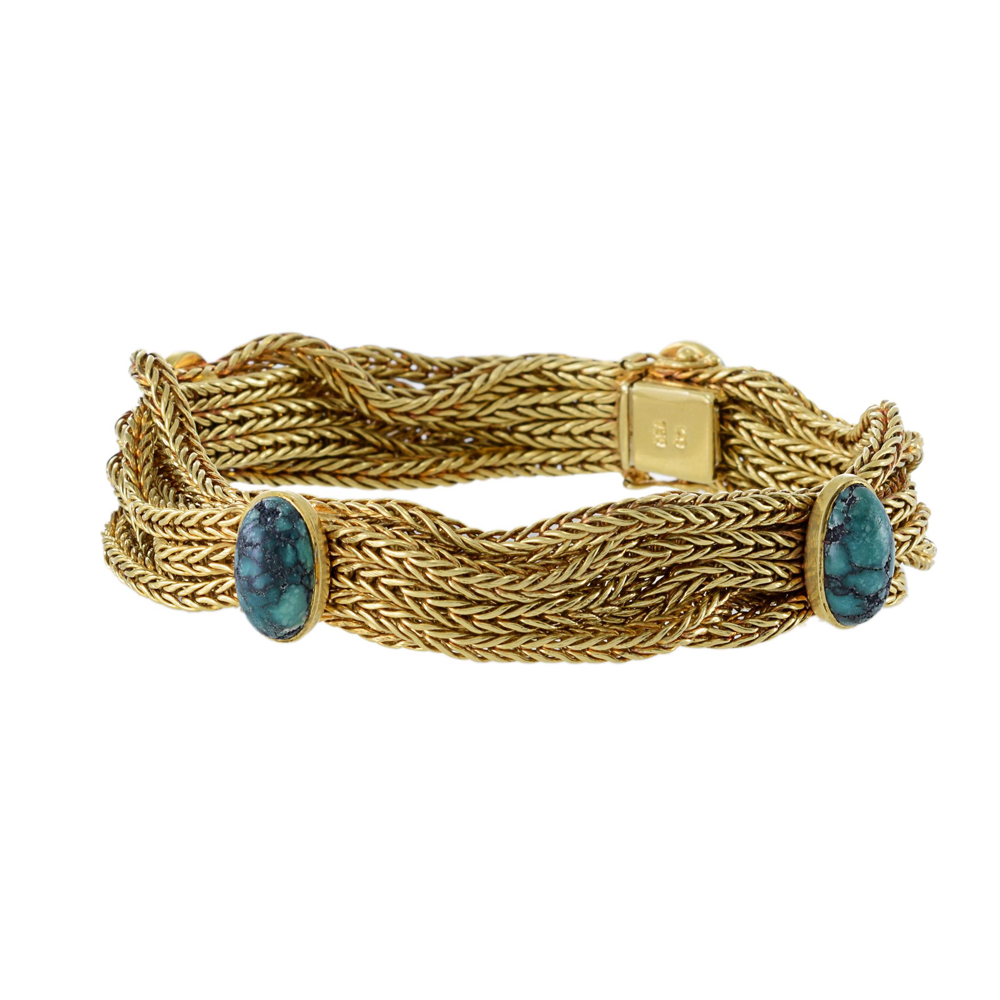 Die 7 Stränge aus Fuchsschwanzgeflecht an diesem Vintage-Armband sind aus 18 Kt. Gelbgold gefertigt und verleihen ihm ein zeitloses und elegantes Aussehen. Jeder Strang ist sorgfältig verarbeitet und mit wunderschönen Cabochon-Malachit-Steinen