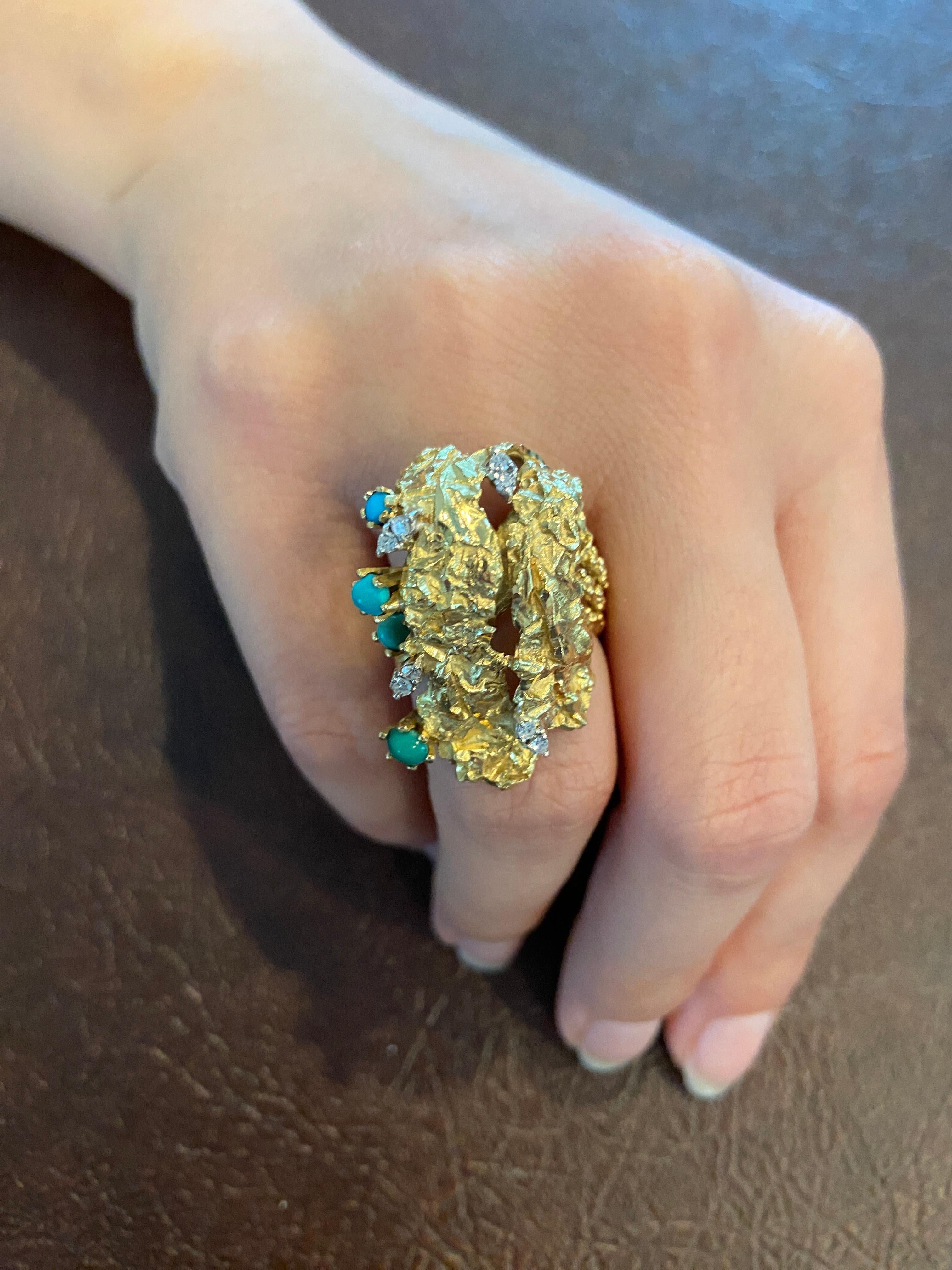 Vintage 1960s - 1970s Brutalist Era Turquoise and Diamond 18 Karat Fashion Ring For Sale 4
