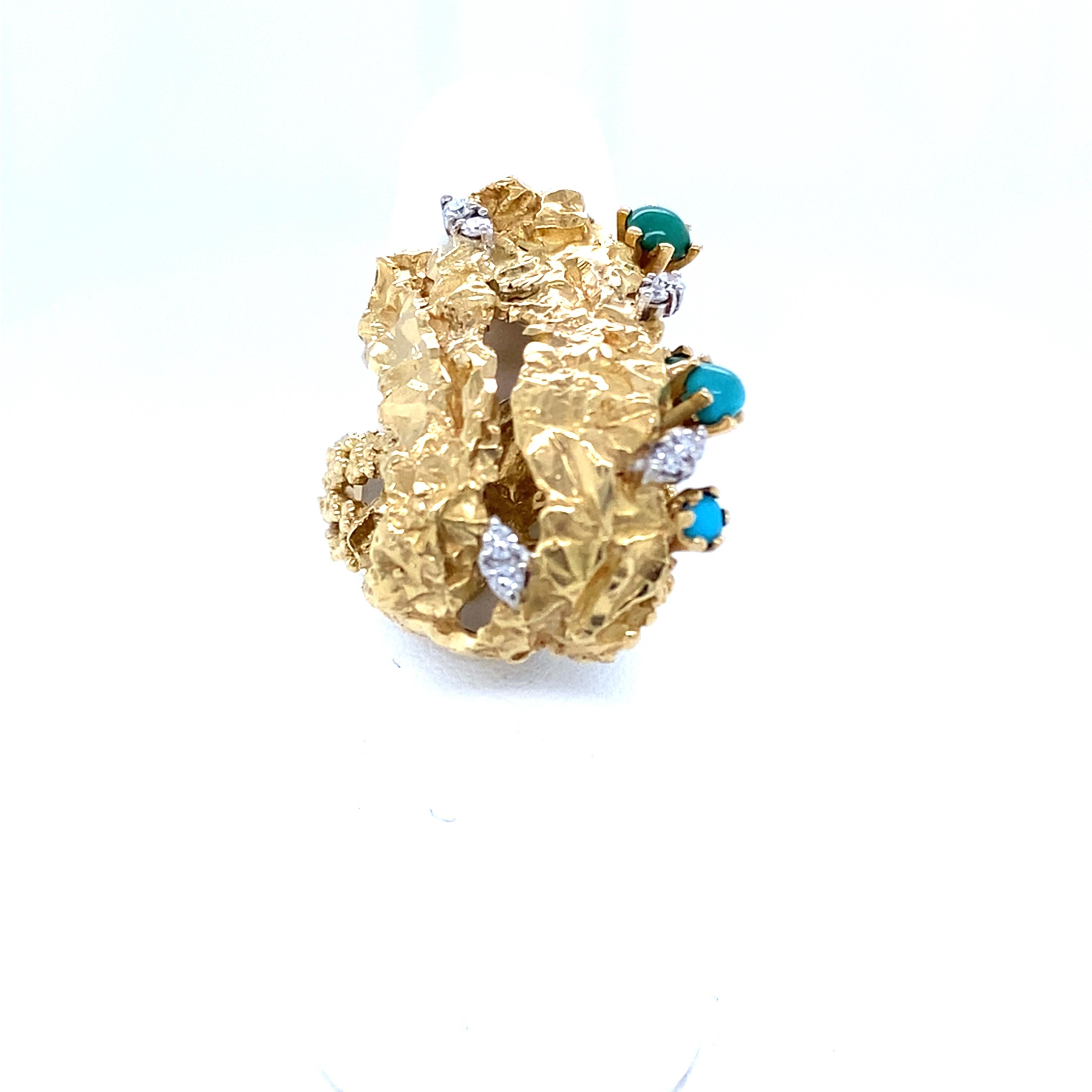 Women's or Men's Vintage 1960s - 1970s Brutalist Era Turquoise and Diamond 18 Karat Fashion Ring For Sale