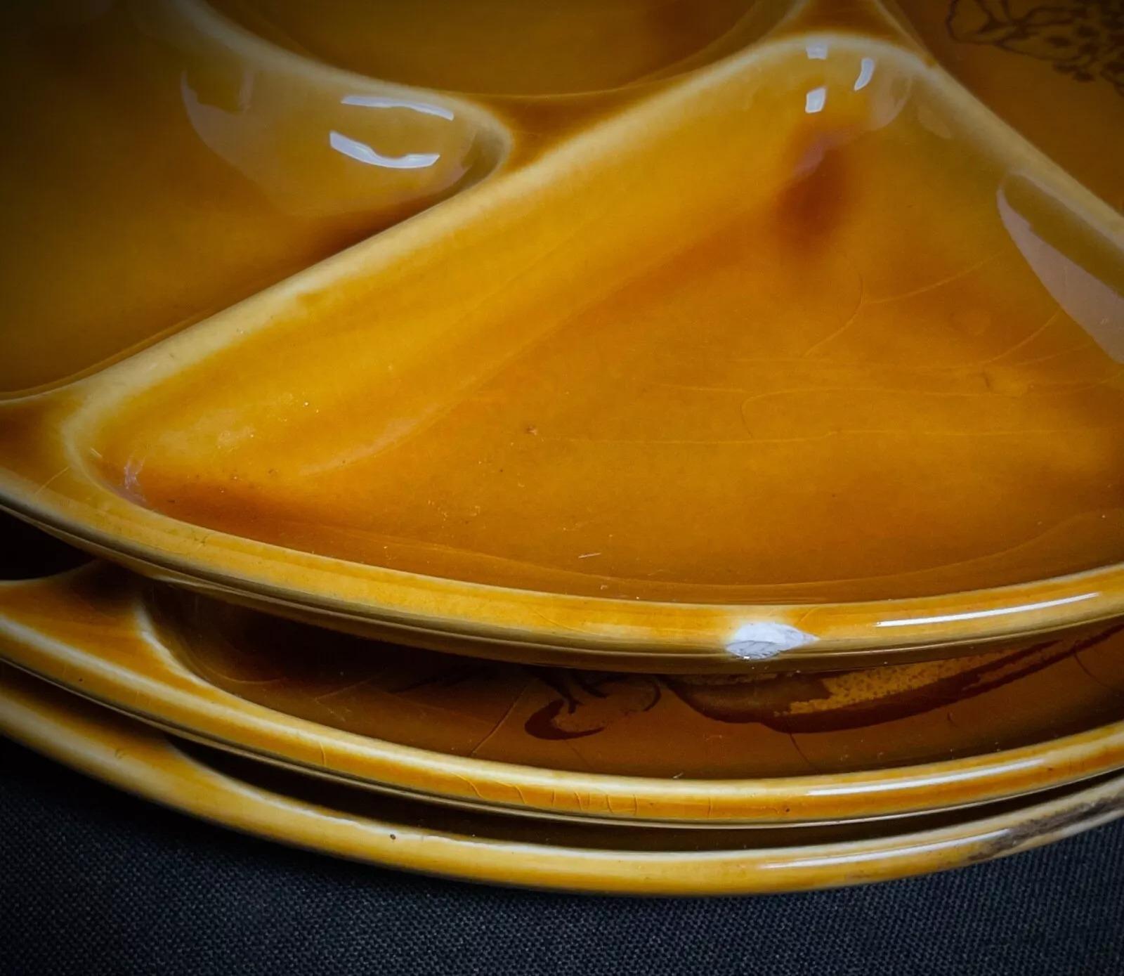 Vintage 1960s-1970s Set of 6 Gien Raclette Plates - 2Y475 For Sale 4