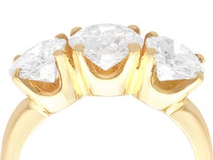 Vintage 3.49 Carat Diamond and Yellow Gold Trilogy Ring