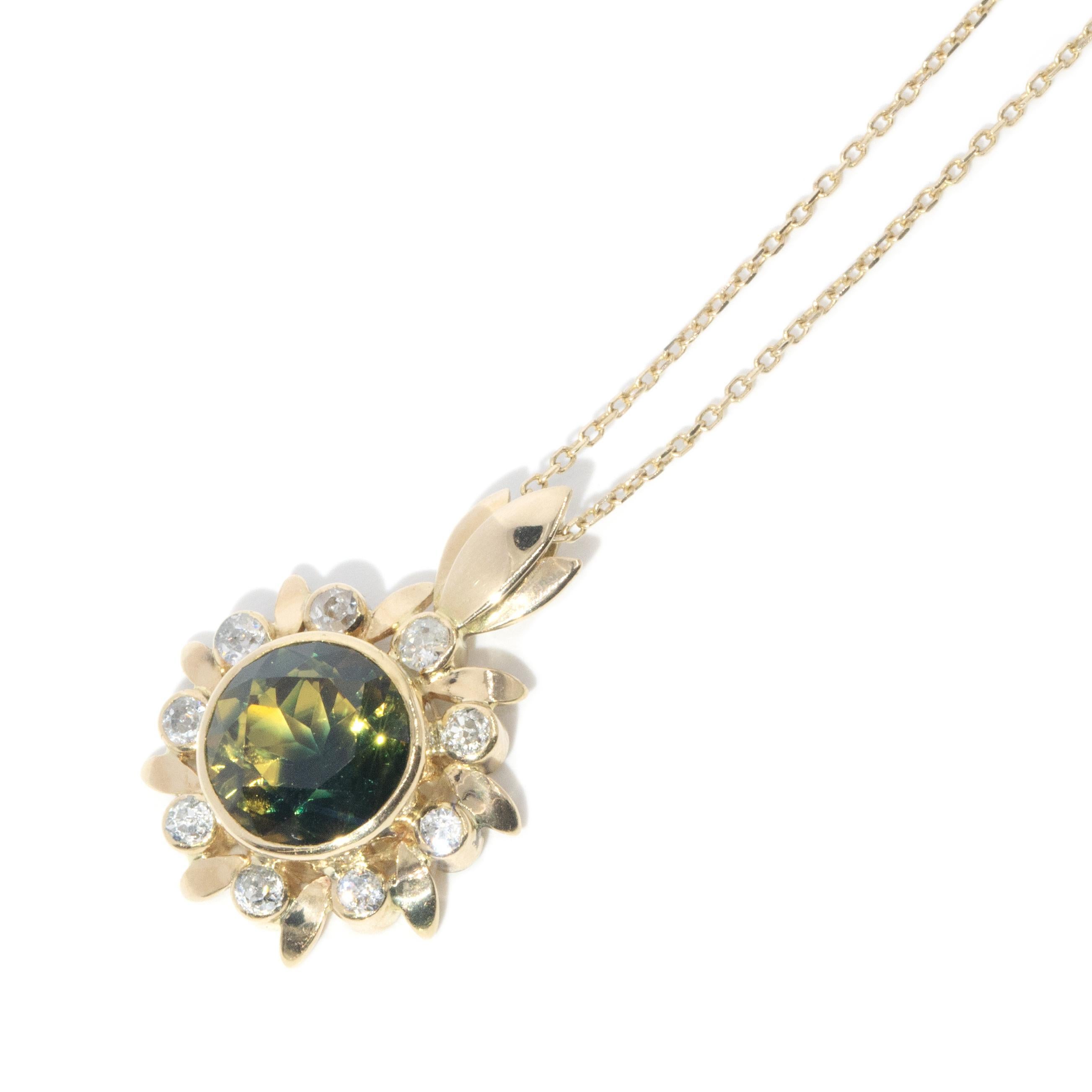 Pendentif tournesol en or 18 carats, diamants et saphir partiel de 4,65 carats, années 1960 en vente 1