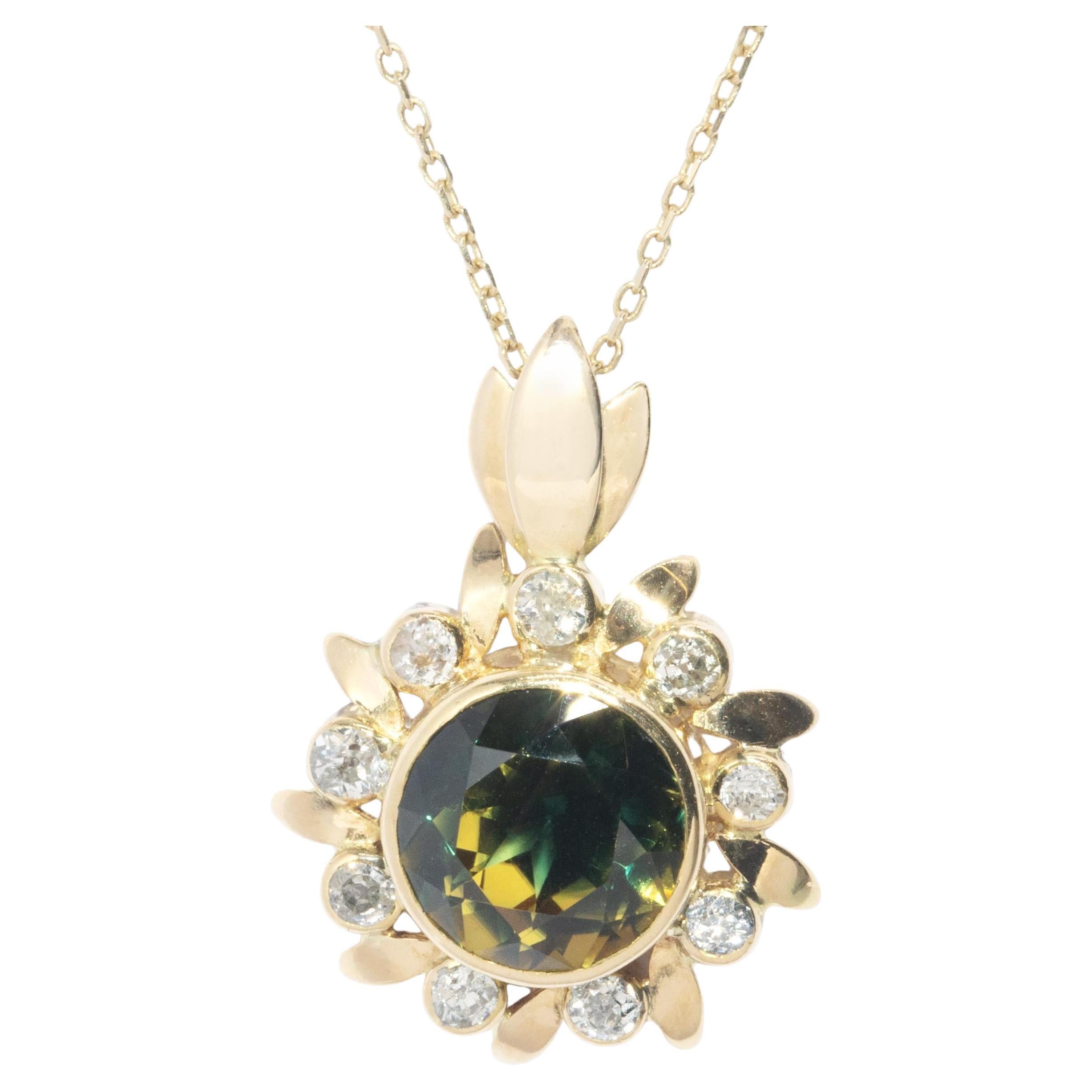 Vintage 1960s 4.65ct Parti Sapphire & Diamond Sunflower Pendant 18 Carat Gold