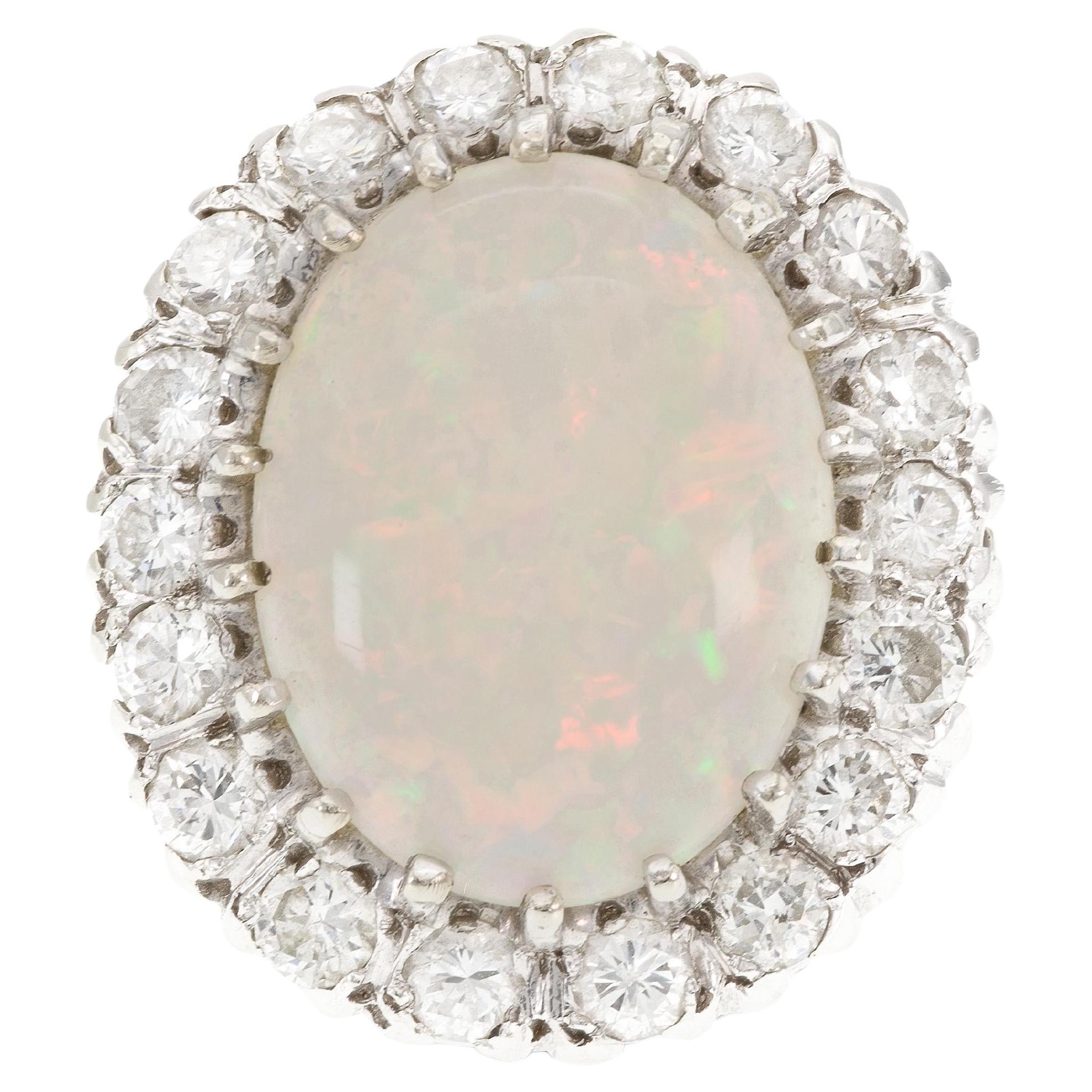 Anello di opale da 5,00 carati con diamanti, Vintage By 1960