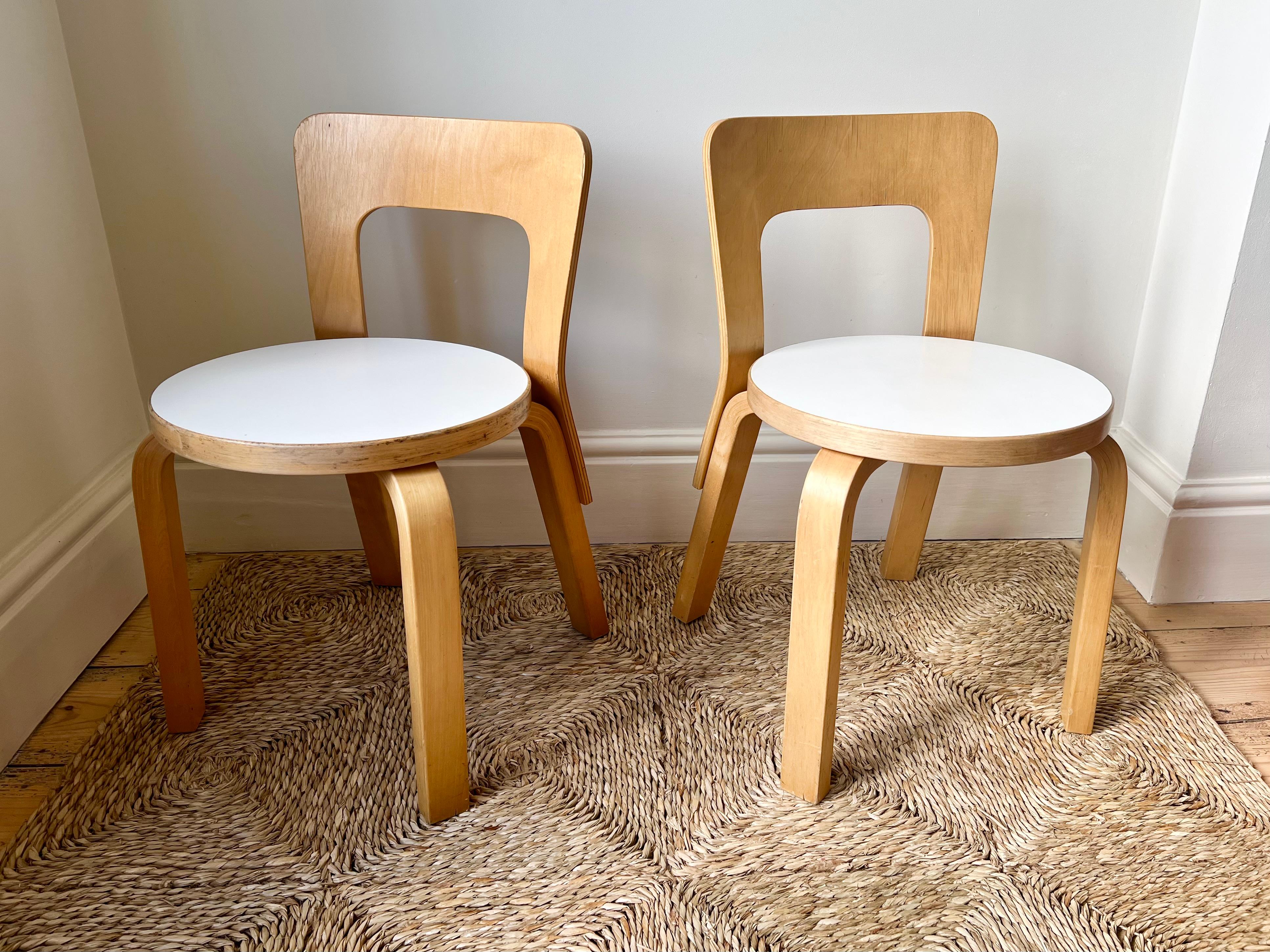 20ième siècle Chaises d'enfant vintage des années 1960/70, modèle N65 par Alvar Aalto+Aalto pour Artek, Finlande en vente
