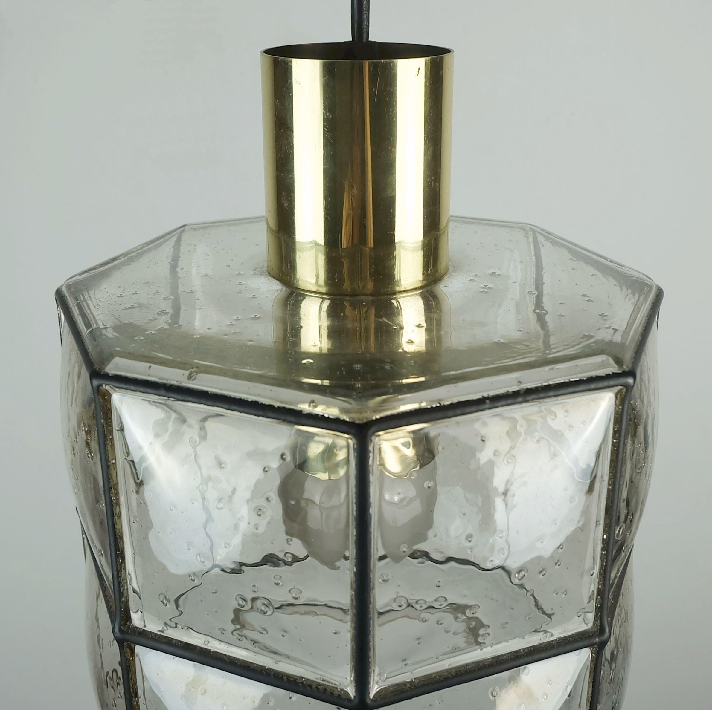 Ottone vintage 1960s 70s glashuette limburg PENDANT LAMPADA in vetro trasparente e ottone in vendita