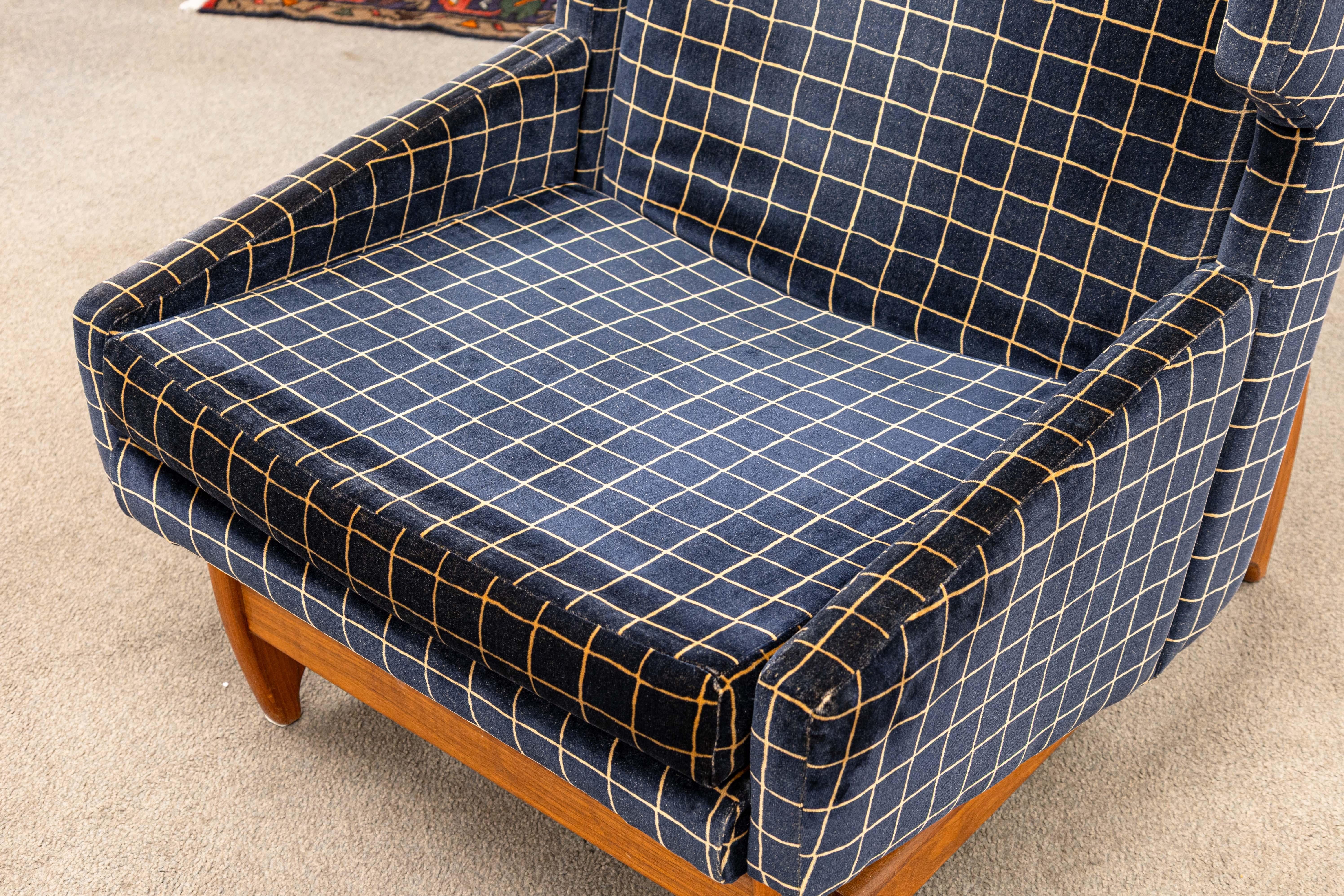 Mid-20th Century Vintage 1960s Adrian Pearsall Style Highback Mid Century Modern Lounge Chair For Sale