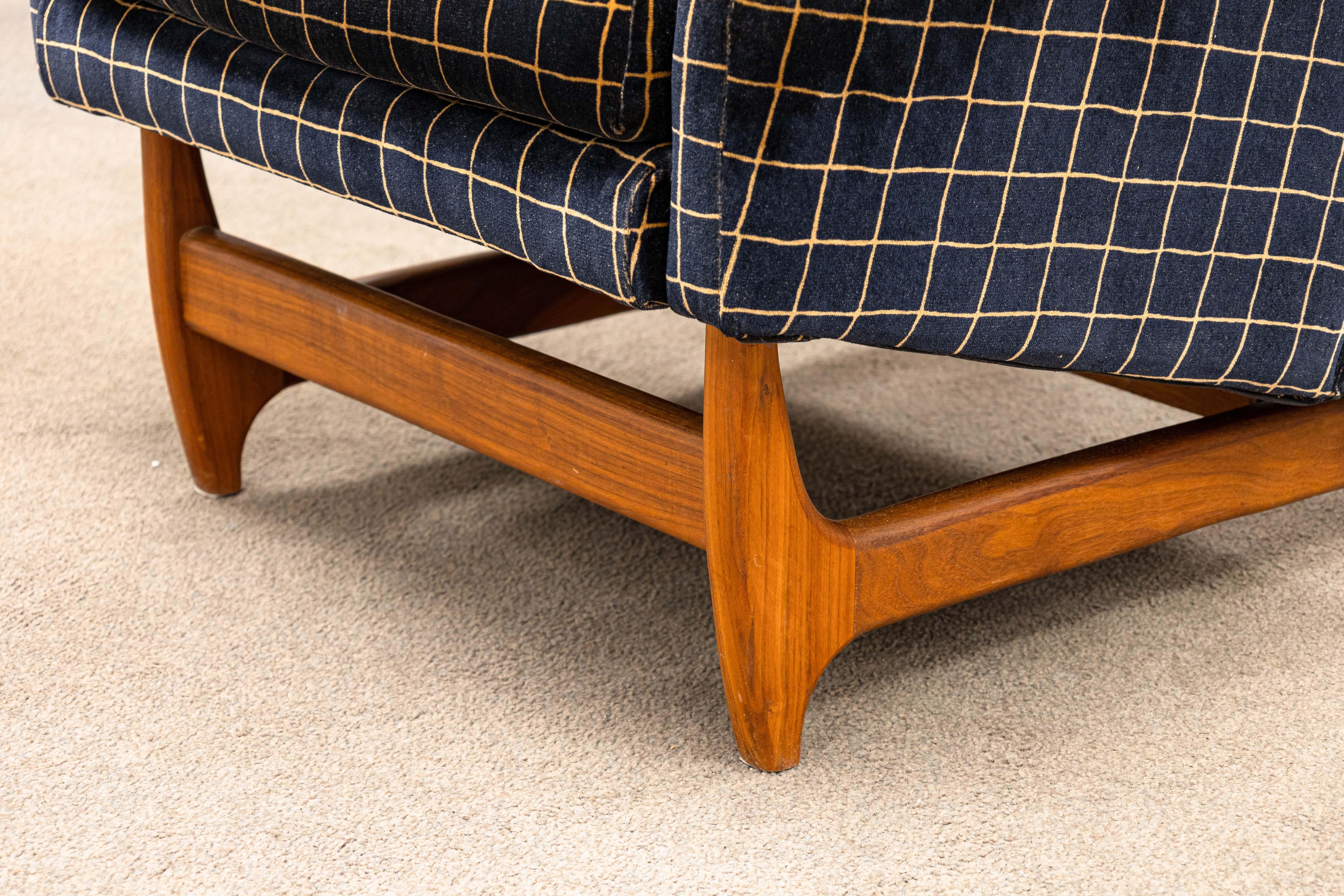 Vintage 1960s Adrian Pearsall Style Highback Mid Century Modern Lounge Chair For Sale 1