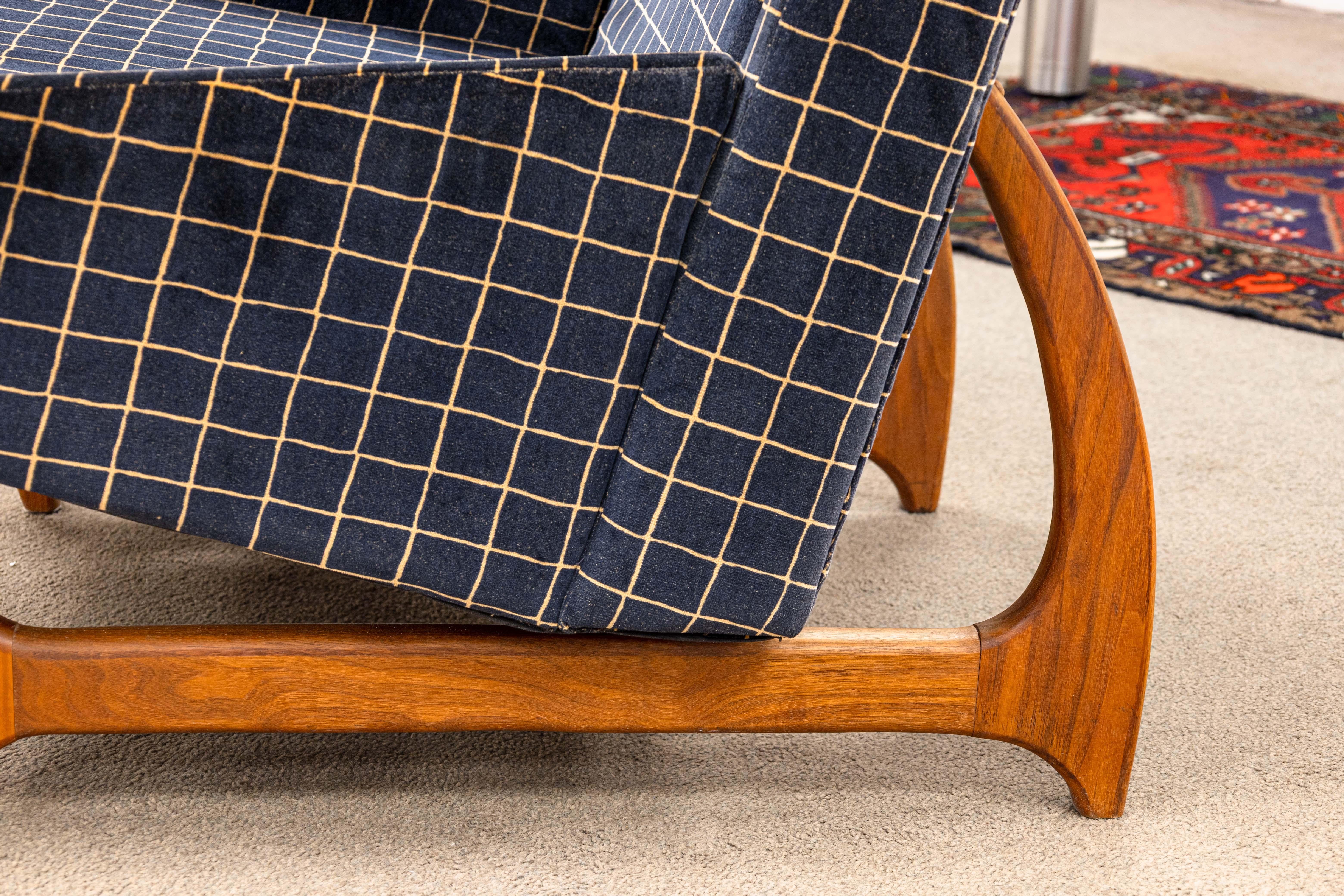 Vintage 1960s Adrian Pearsall Style Highback Mid Century Modern Lounge Chair For Sale 2
