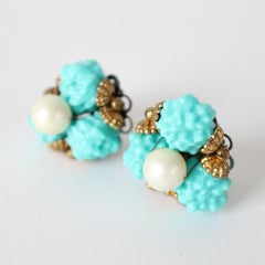 Vintage 1960's Alice Caviness Turquoise and pearl statement clip on earrings