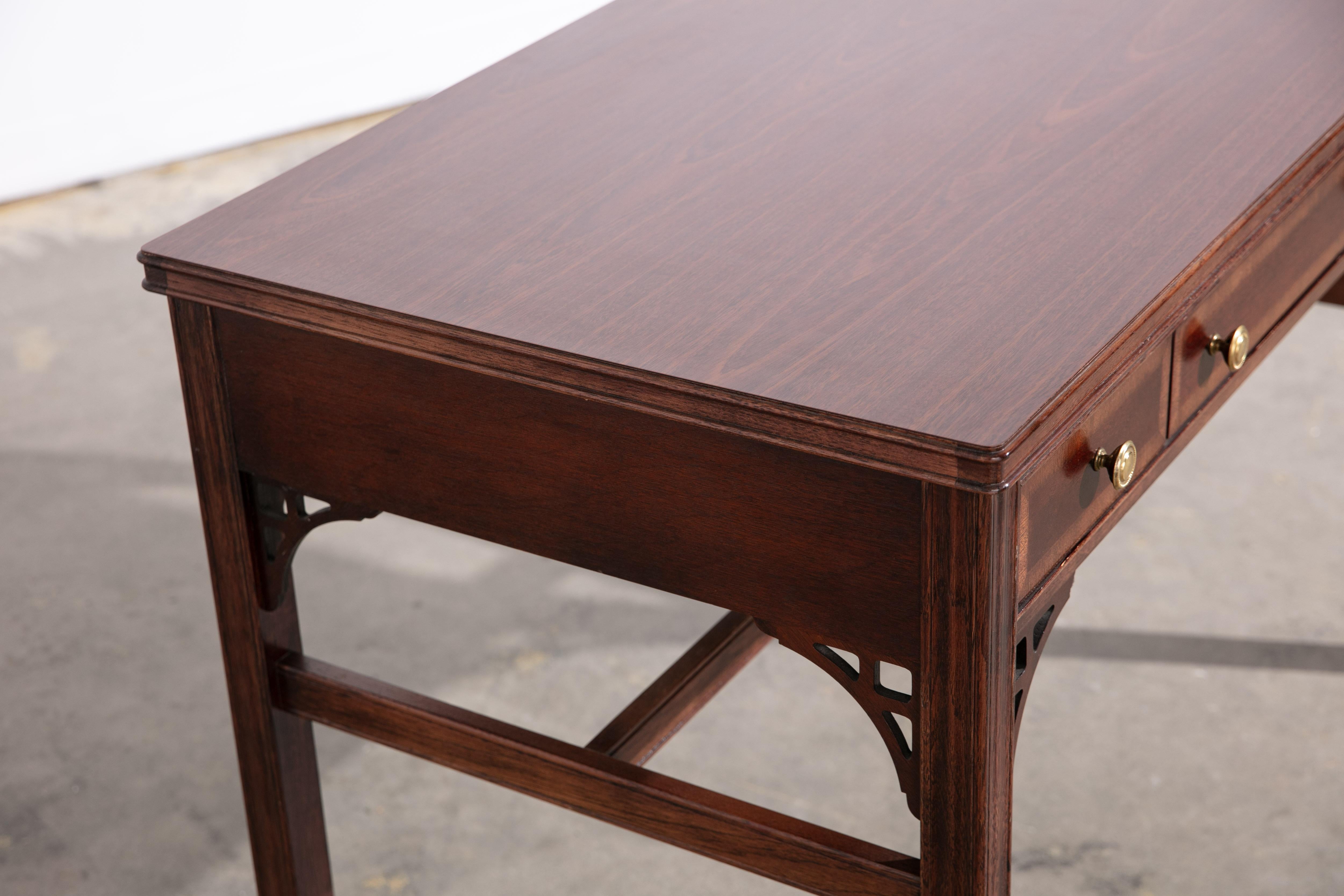 Vintage 1960's American of Martinsville Desk For Sale 5