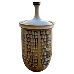 Vaso con coperchio in Studio Pottery di Todd Warner, vintage anni '60.