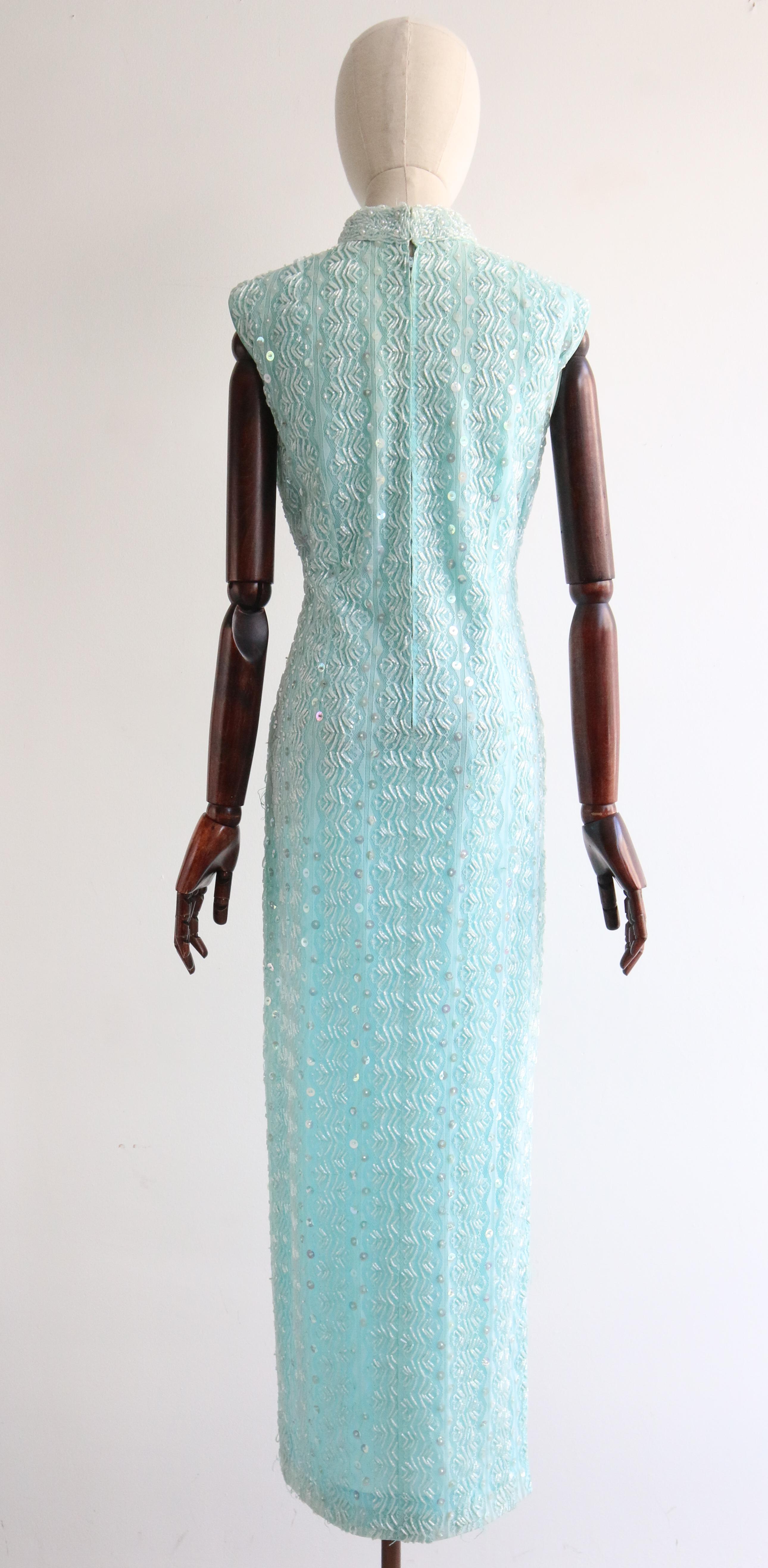 Vintage 1960's Aqua Beaded Lace Dress UK 10-12 US 6-8 For Sale 3
