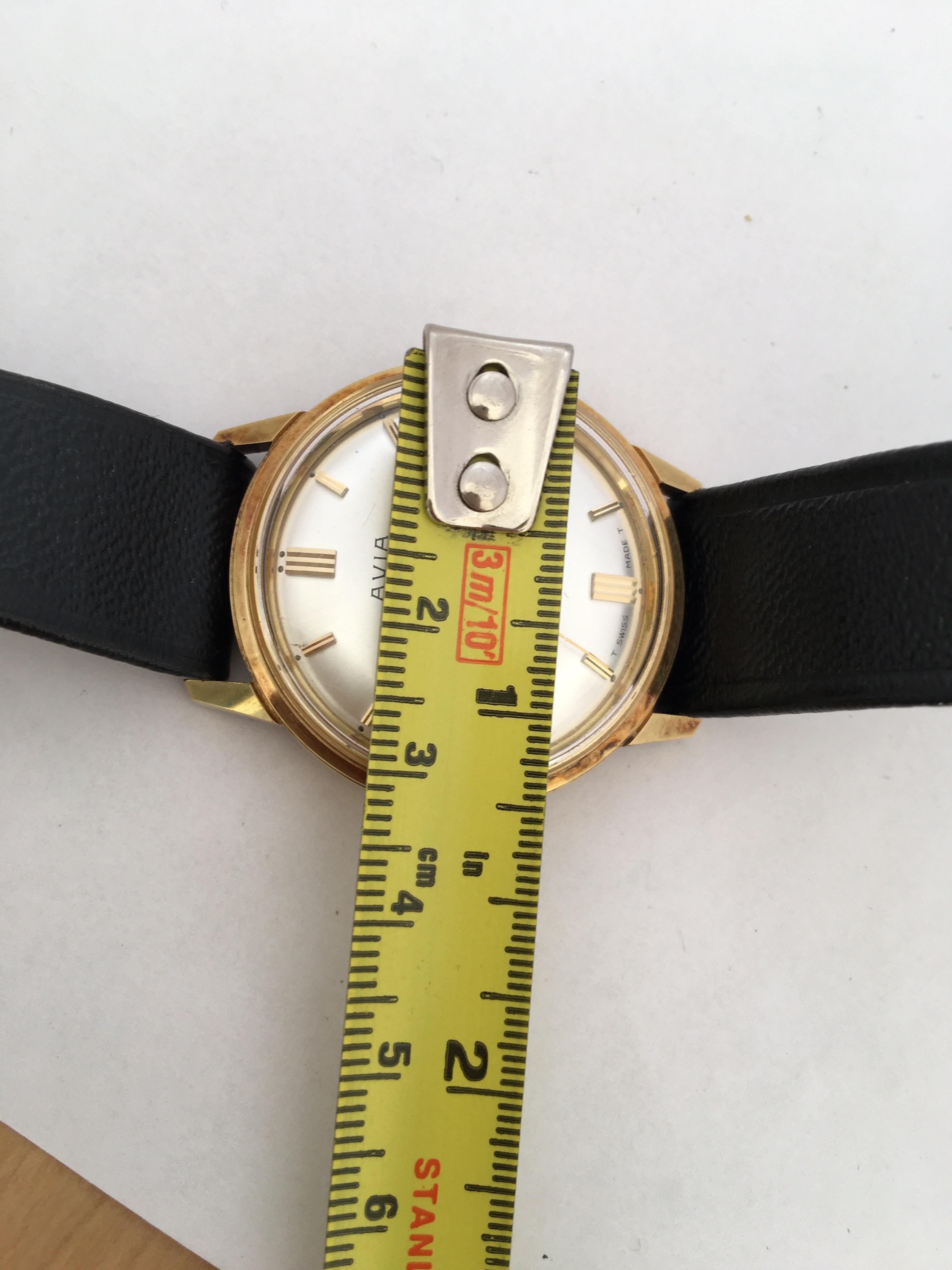 Vintage 1960s Avia Matic Gold-Plated and Stainless Steel Back Wristwatch 2