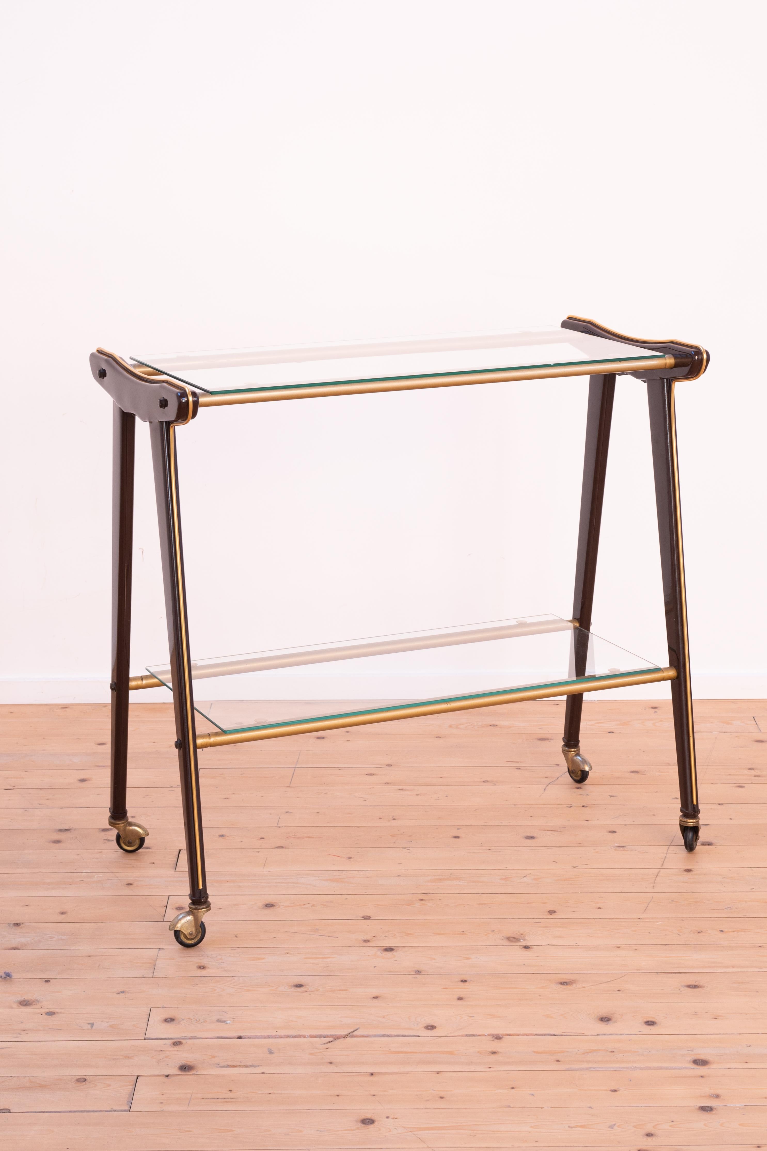 Mid-Century Modern Vintage 1960s Bar Cart on Wheels, with 2 Glass Shelves and Details in Brass