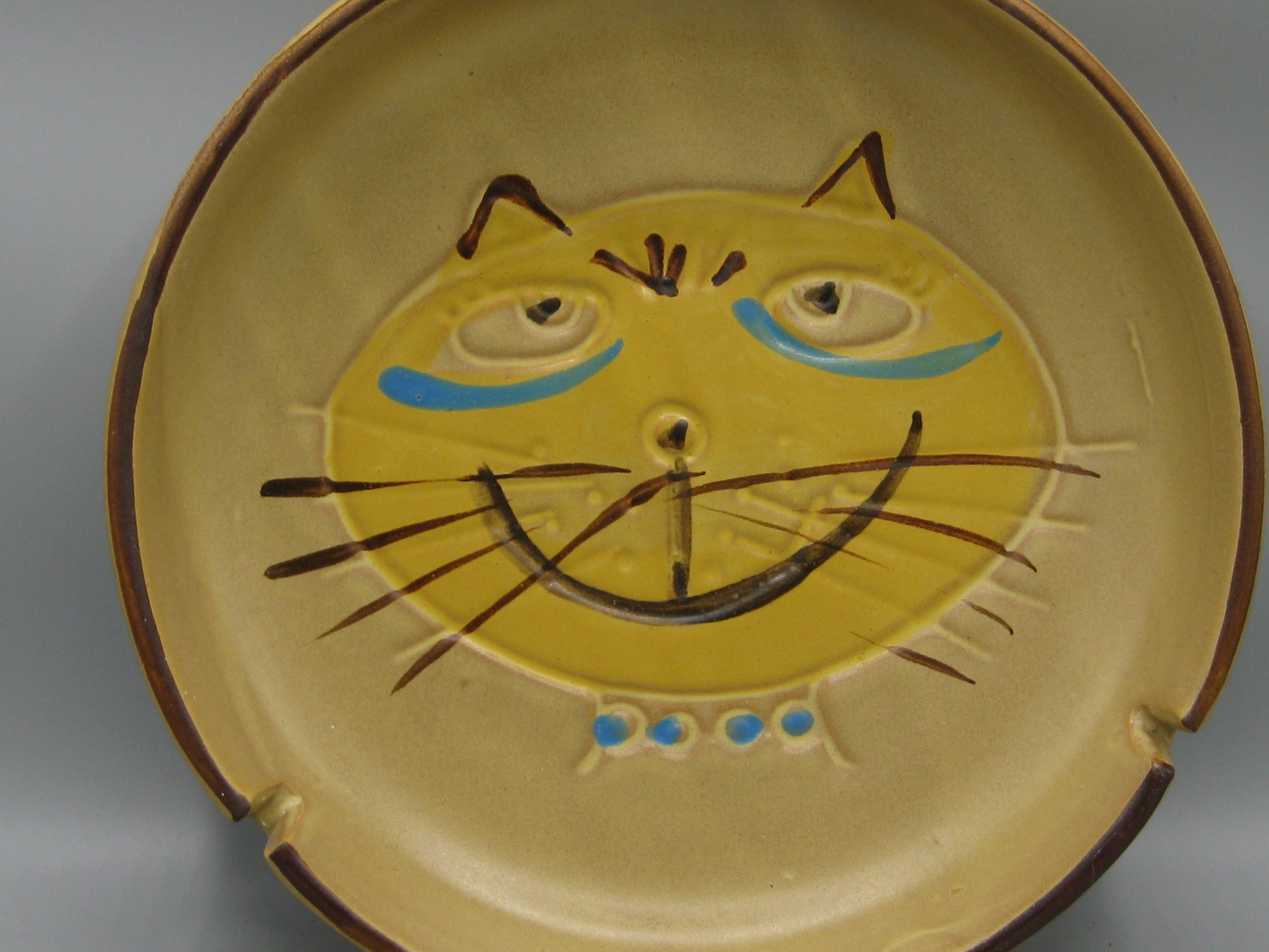 Ceramic Vintage 1960's Bennett Welsh Pacific Stoneware Pottery Atomic Cat Ashtray For Sale