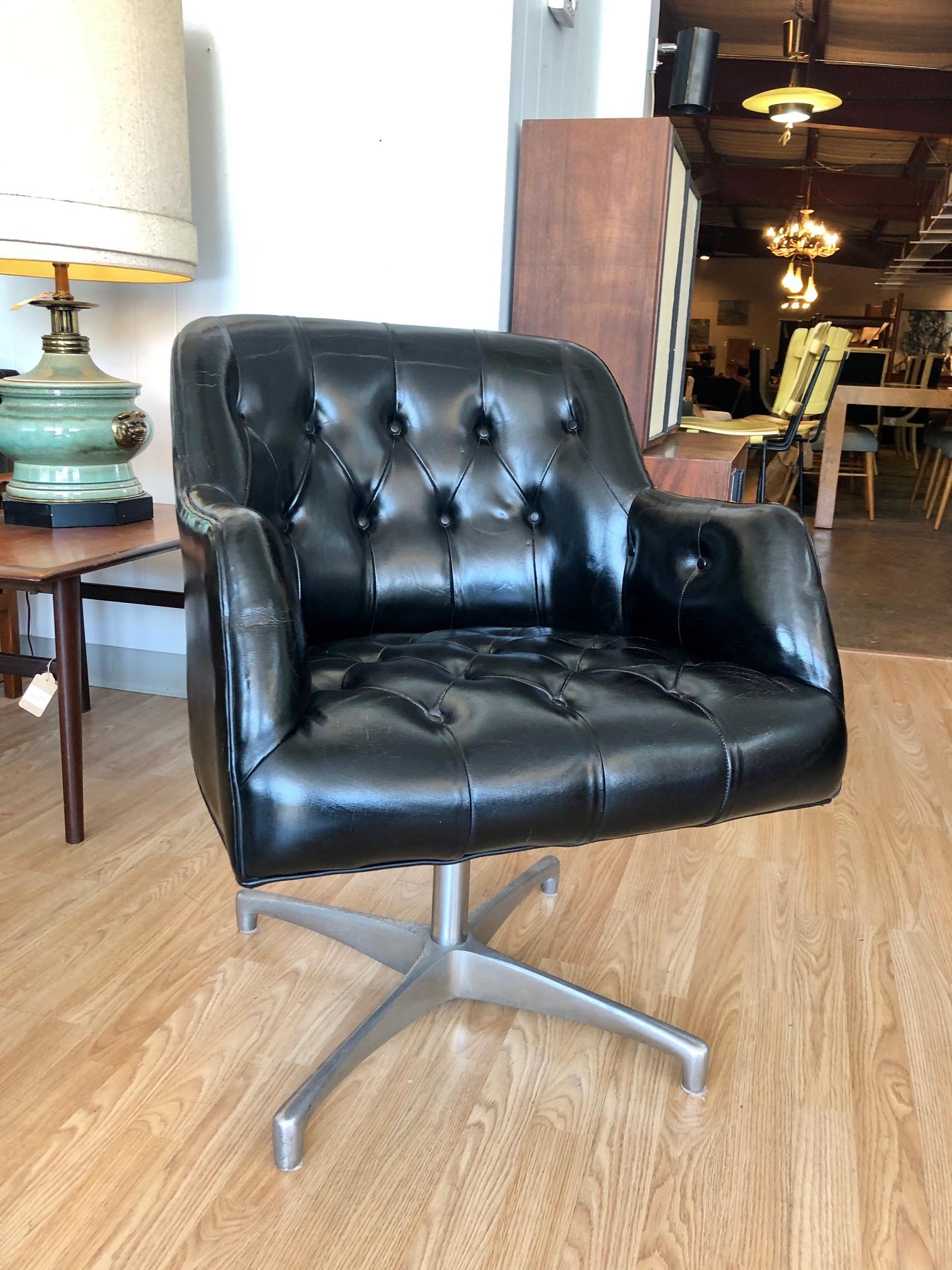 Mid-Century Modern Vintage 1960s Black Leather Swivel Chair by Jens Risom for B.L. Marble Company