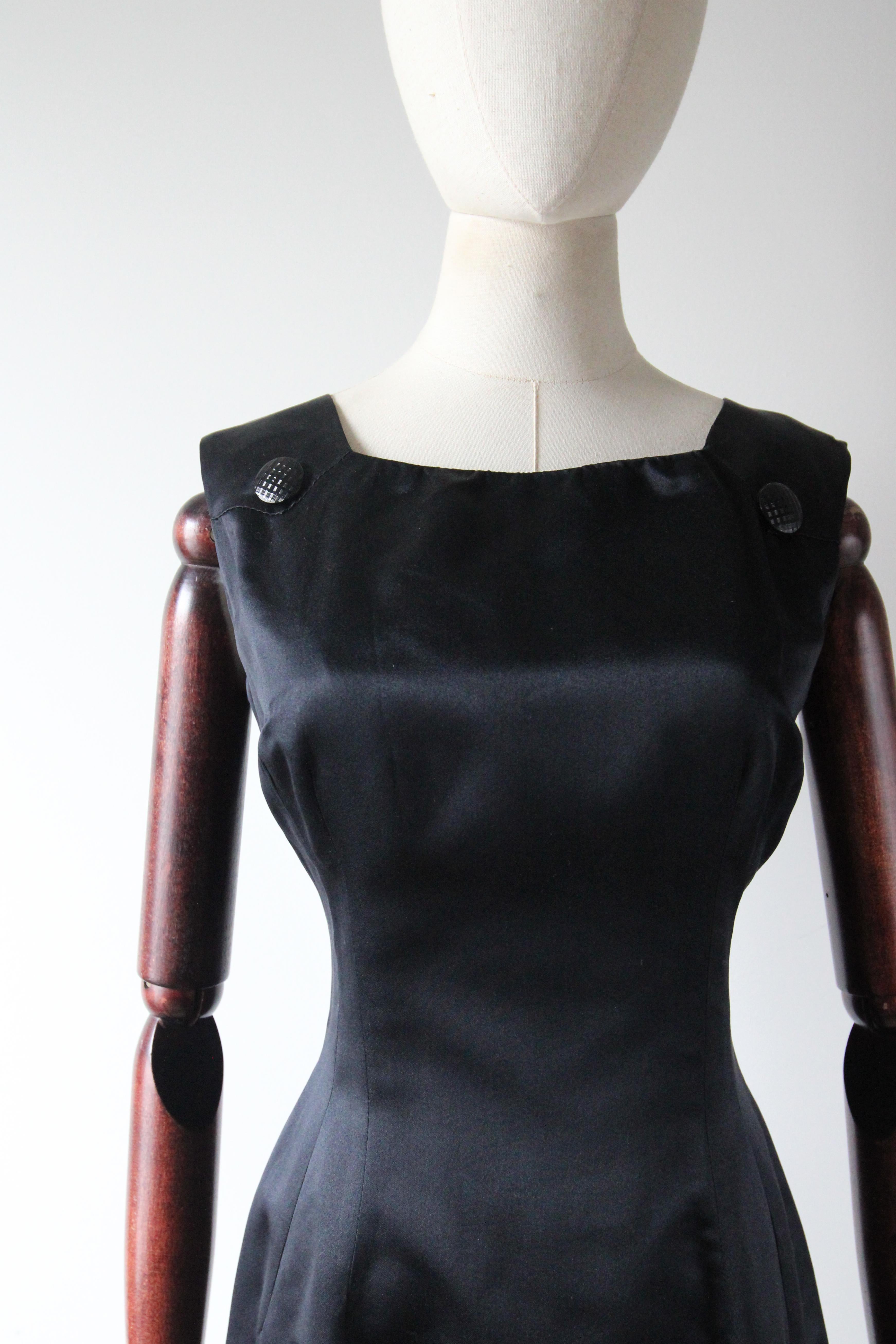 Nero Abito da cocktail vintage anni '60 in raso nero Anne Fogarty UK 8-10 US 4-6 in vendita