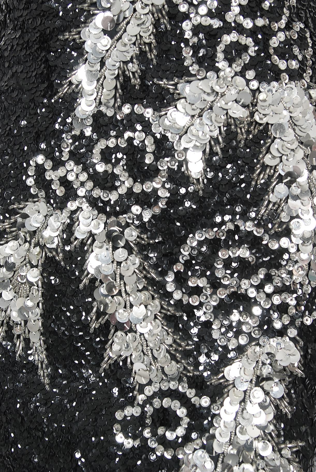 Vintage 1960s Black & Silver Sequin Beaded Phoenix Bird Hourglass Cheongsam Gown 1