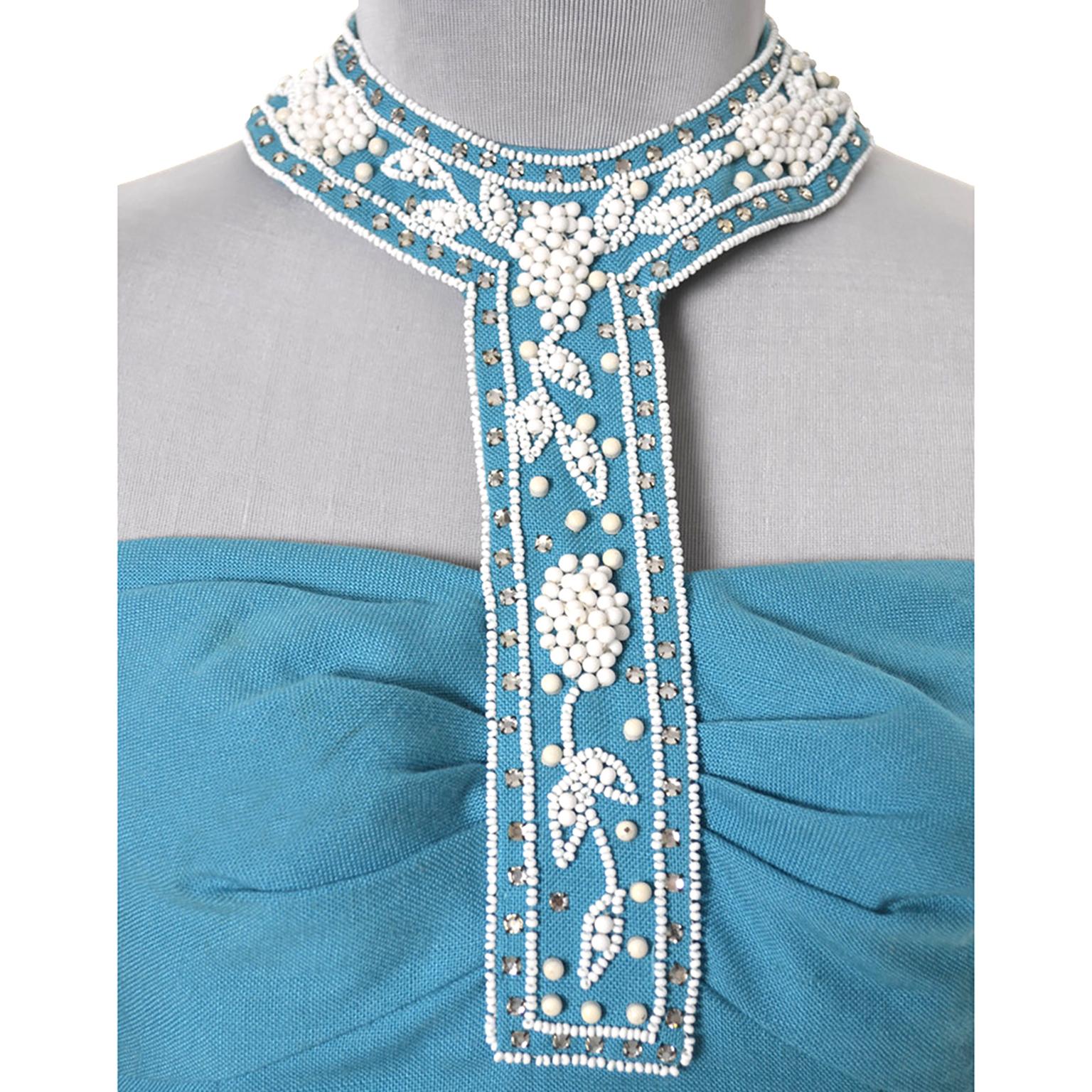 Vintage 1960s Blau Leinen Perlen Halter Kleid W Weiß Perlen & Strasssteinen  Damen im Angebot