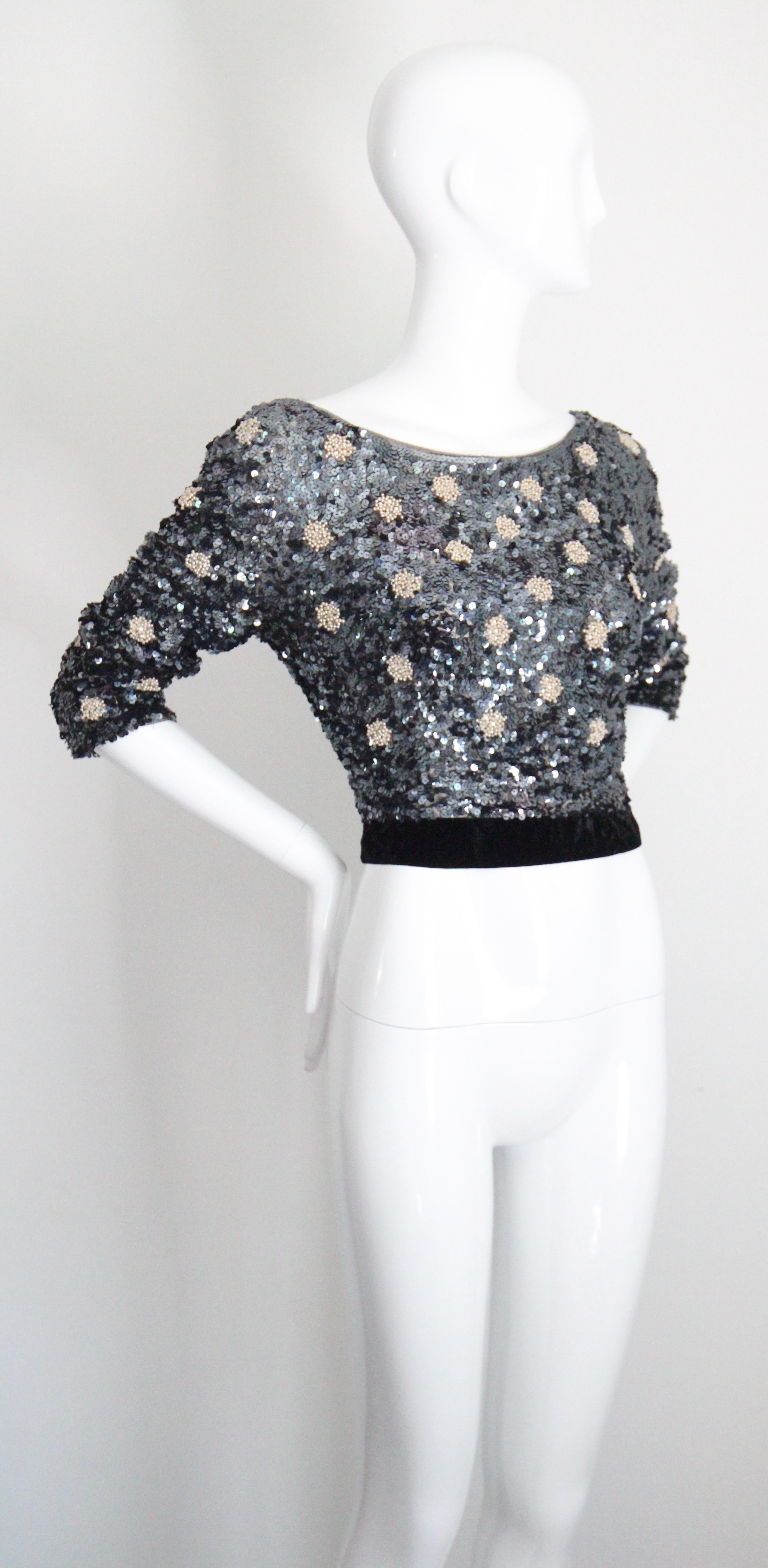 Vintage 1960's Blue Sequin & Pearl Blouse Crushed Velvet Sequin Top UK 8 UK 10 In Good Condition For Sale In Cheltenham, GB
