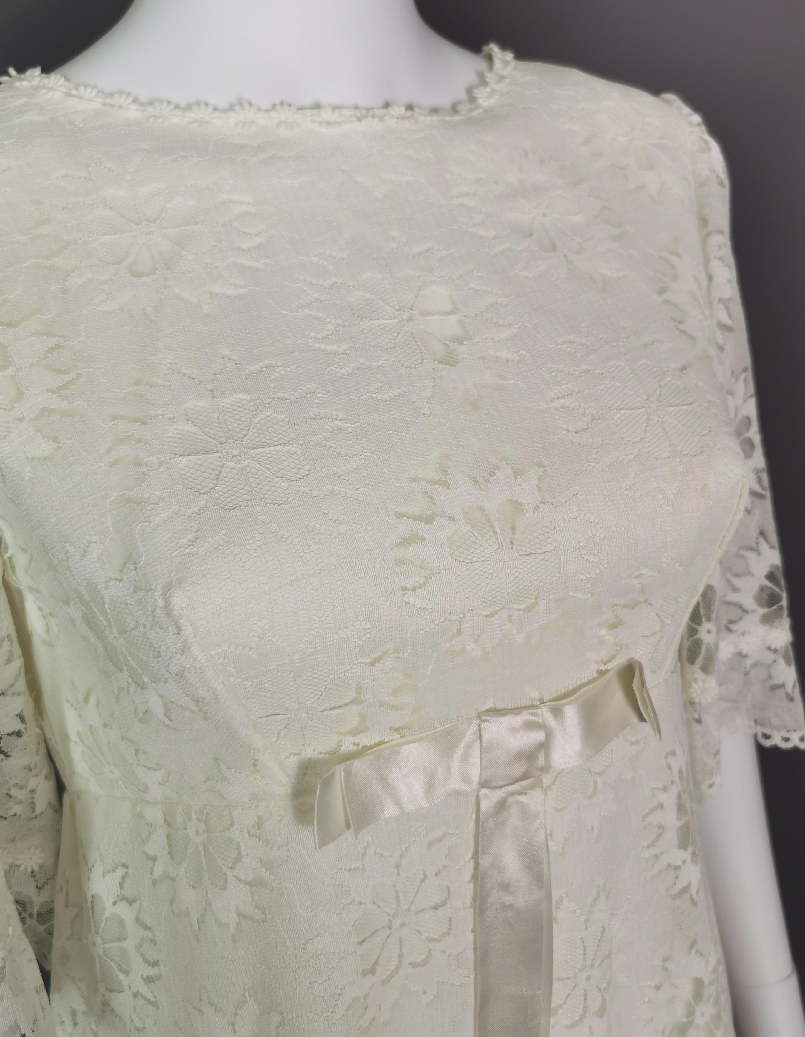 Vintage 1960s Boho lace wedding dress, floral, train  2