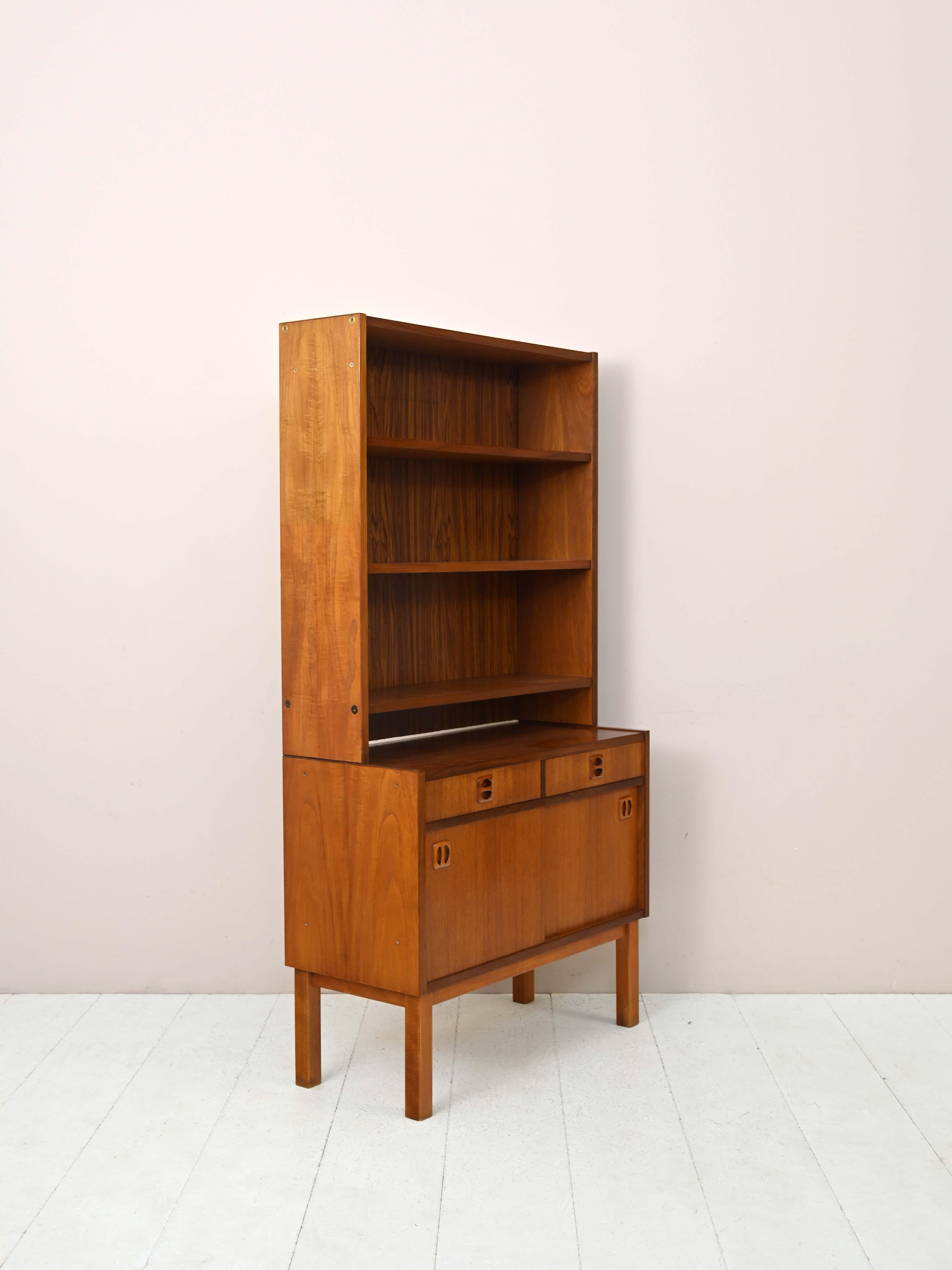 Vintage 1960s Bookcase with Drawers and Sliding Doors In Good Condition For Sale In Brescia, IT