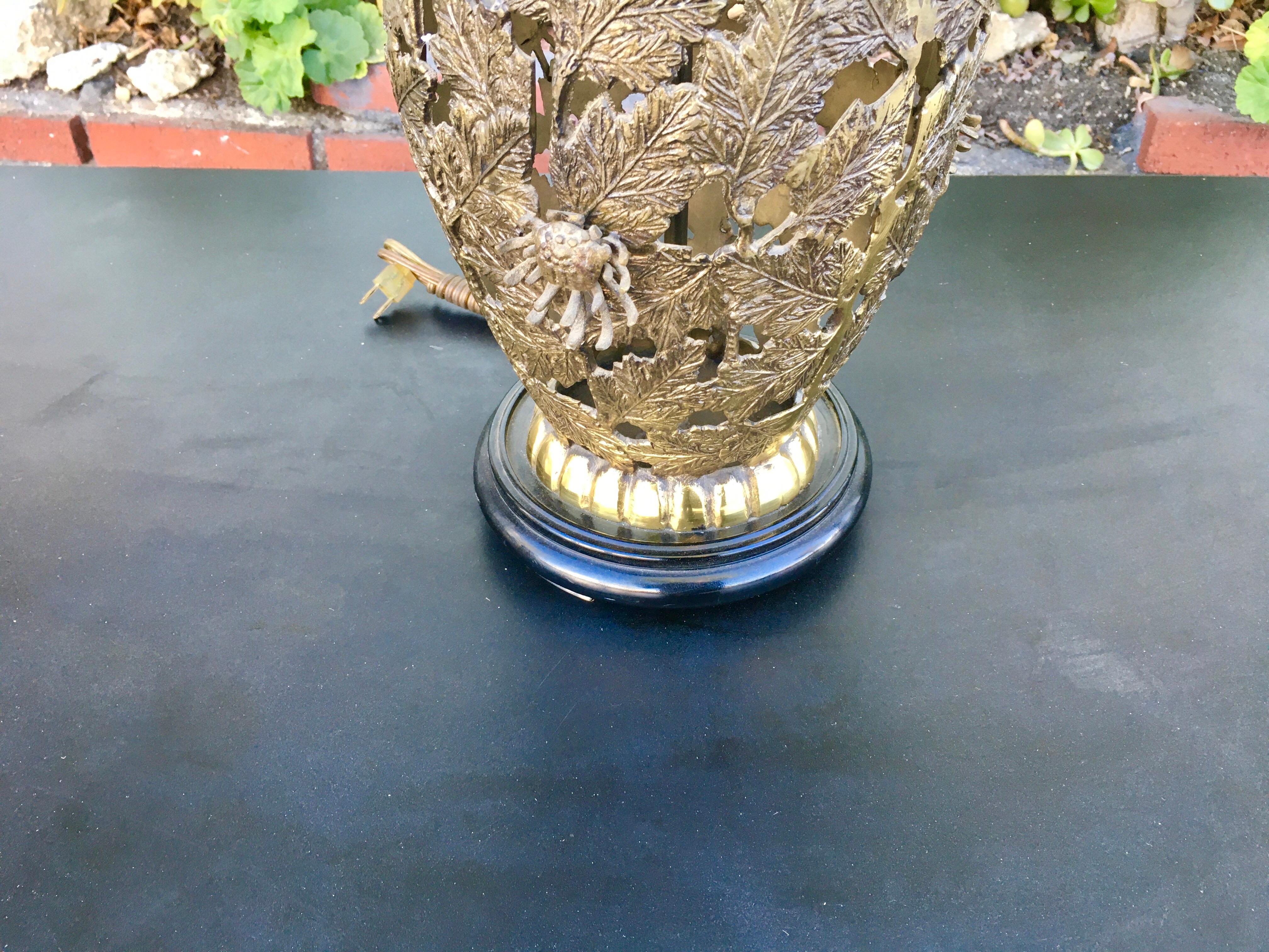 Lampada in ottone vintage anni '60 in vendita 1