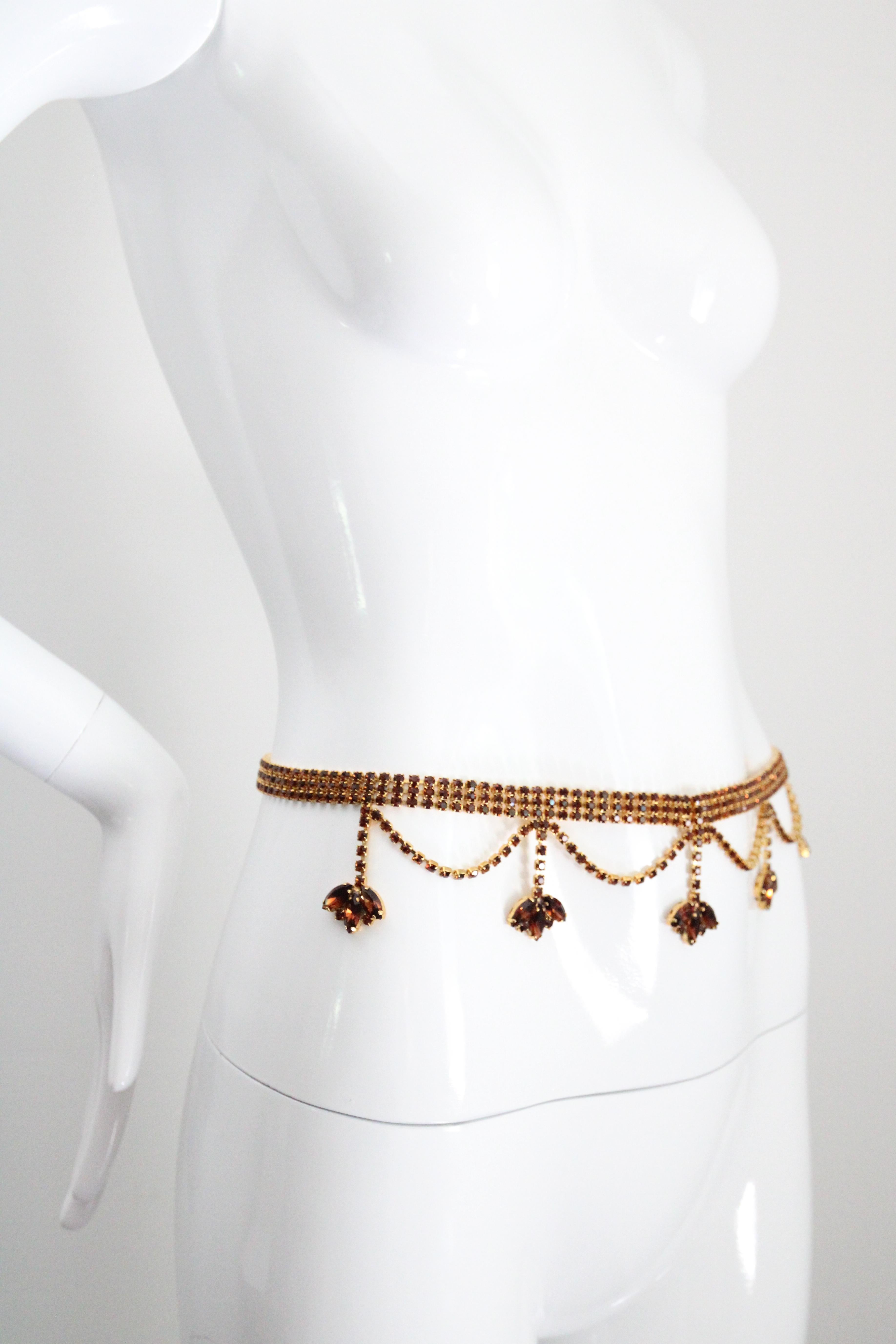 Vintage 1960s Bronze Rhinestone Waist Belt 1960s rhinestone belt UK 8-10 US 4-6 für Damen oder Herren im Angebot