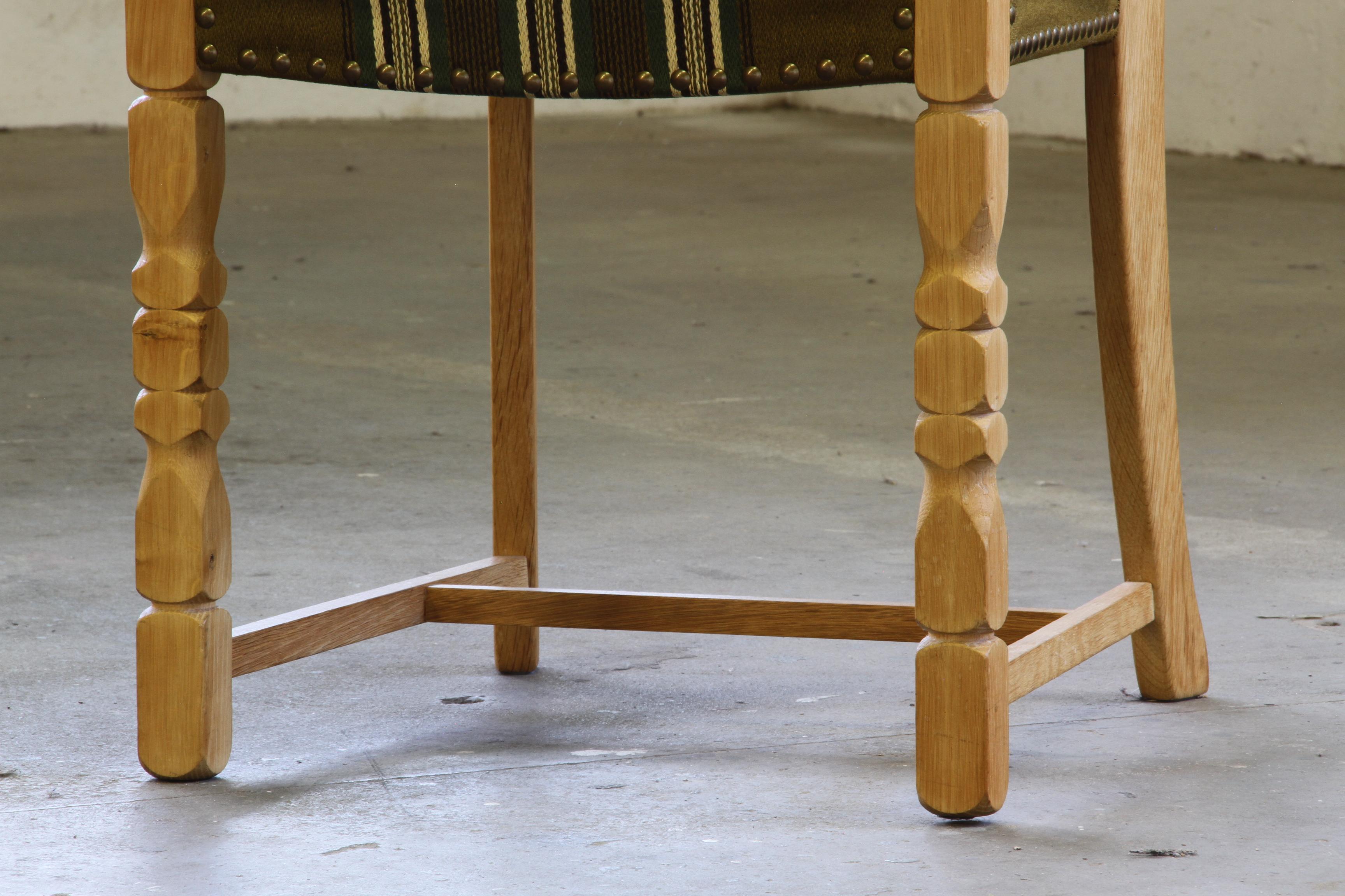 Vintage 1960s, Brualist Danish Modern Oak Dining Chairs by Henning Kjærnulf For Sale 2