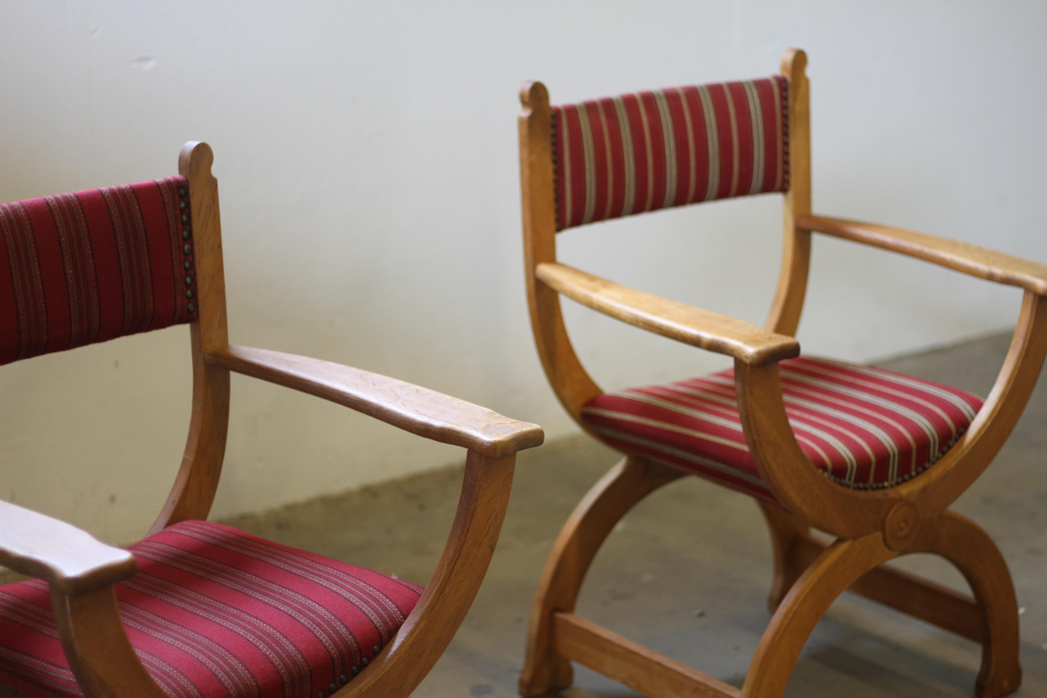 Vintage 1960s Brutalist Kurul ArmChairs in Oak - style of Henning Kjærnulf Denma In Good Condition For Sale In Store Heddinge, DK