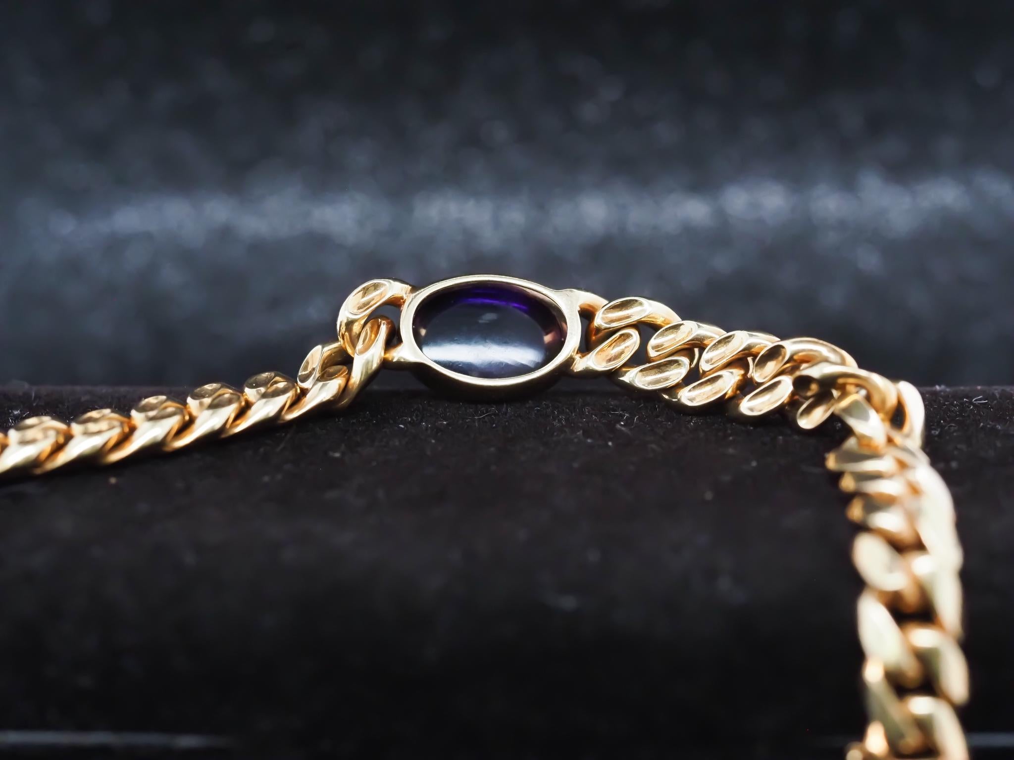 Vintage 1960s Bulgari 18K Yellow Gold Bracelet with Cabochon Amethyst For Sale 1