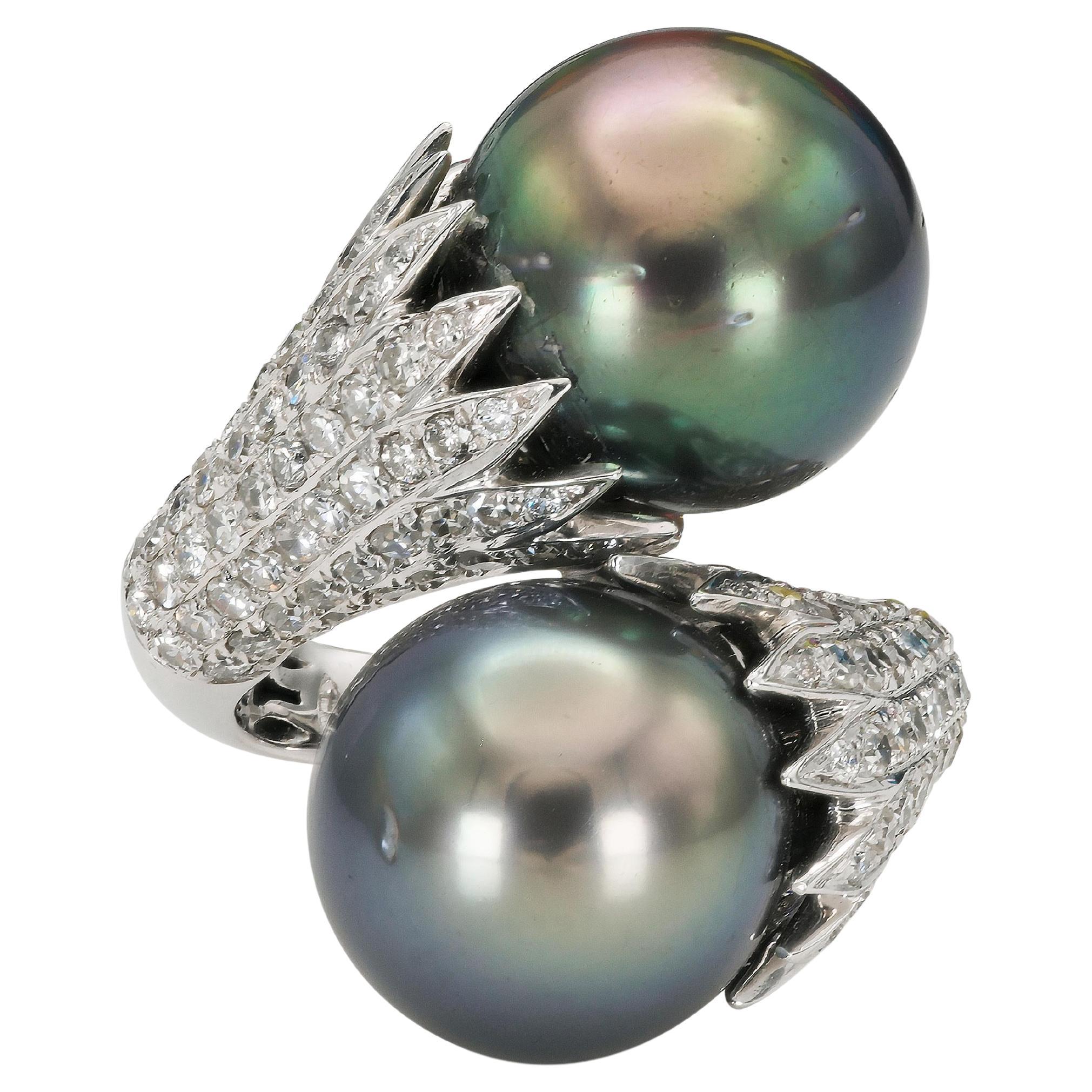 Anillo vintage 1960 Bypass de perlas tahitianas y diamantes