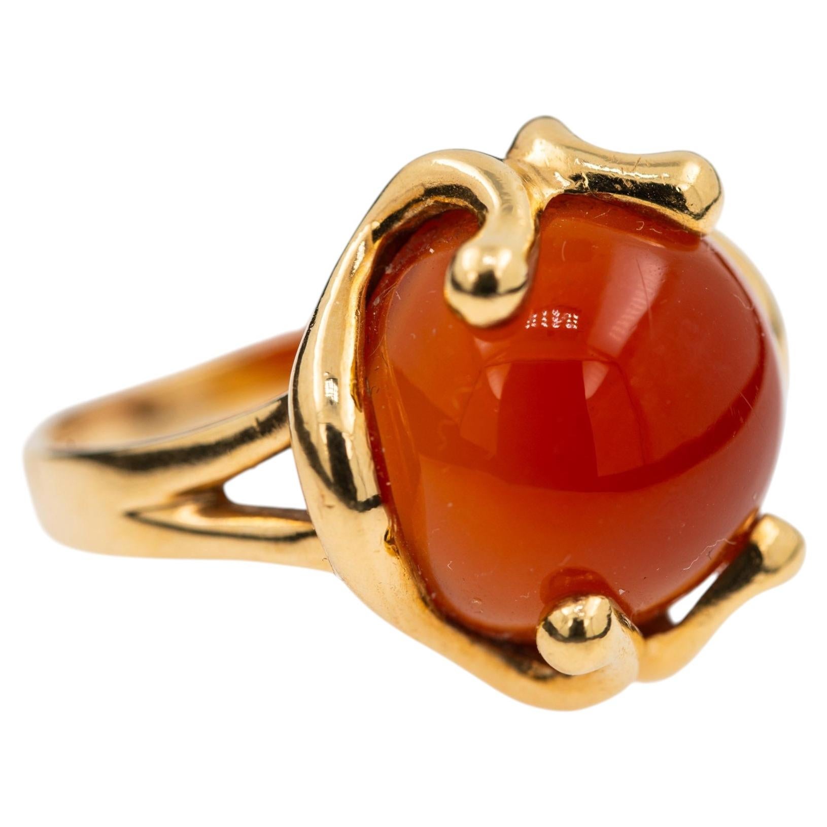 Vintage 1960's Carnelian 18K Solid Gold Ring For Sale