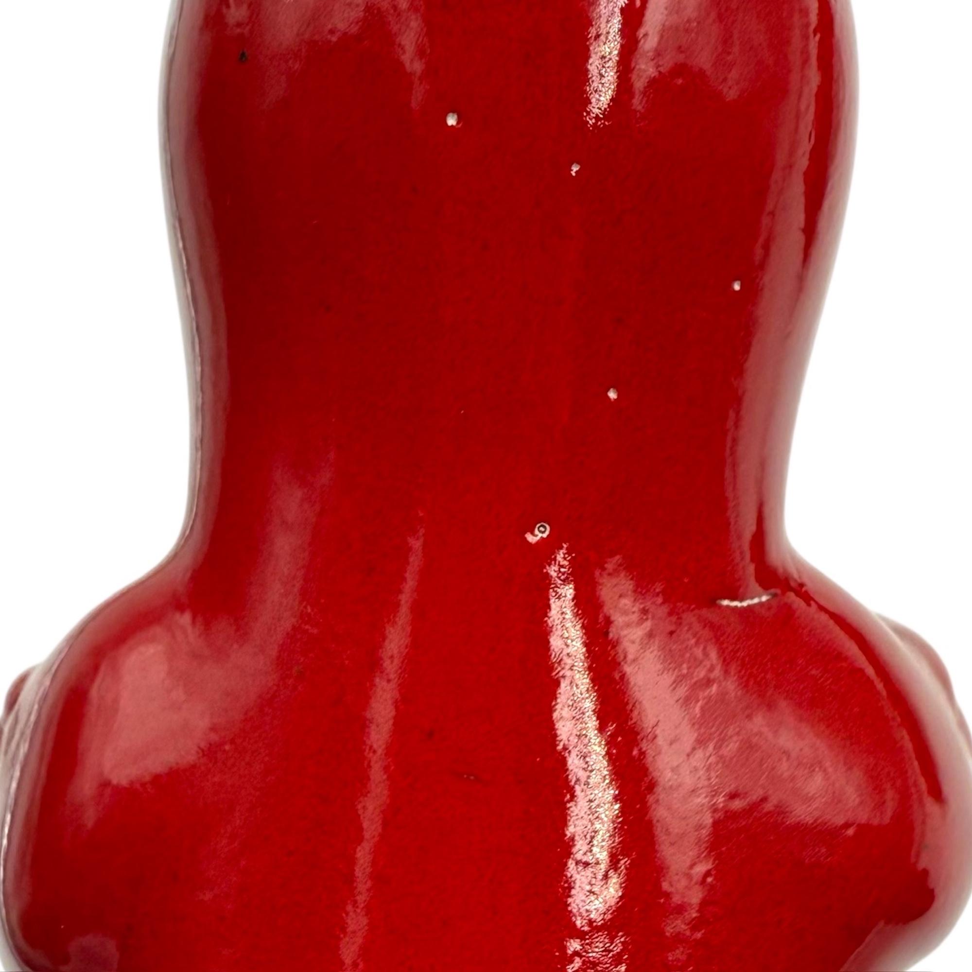 Set di 5 statuette in ceramica 'La Linea' di Osvaldo Cavandoli in rosso, vintage anni '60 in vendita 4