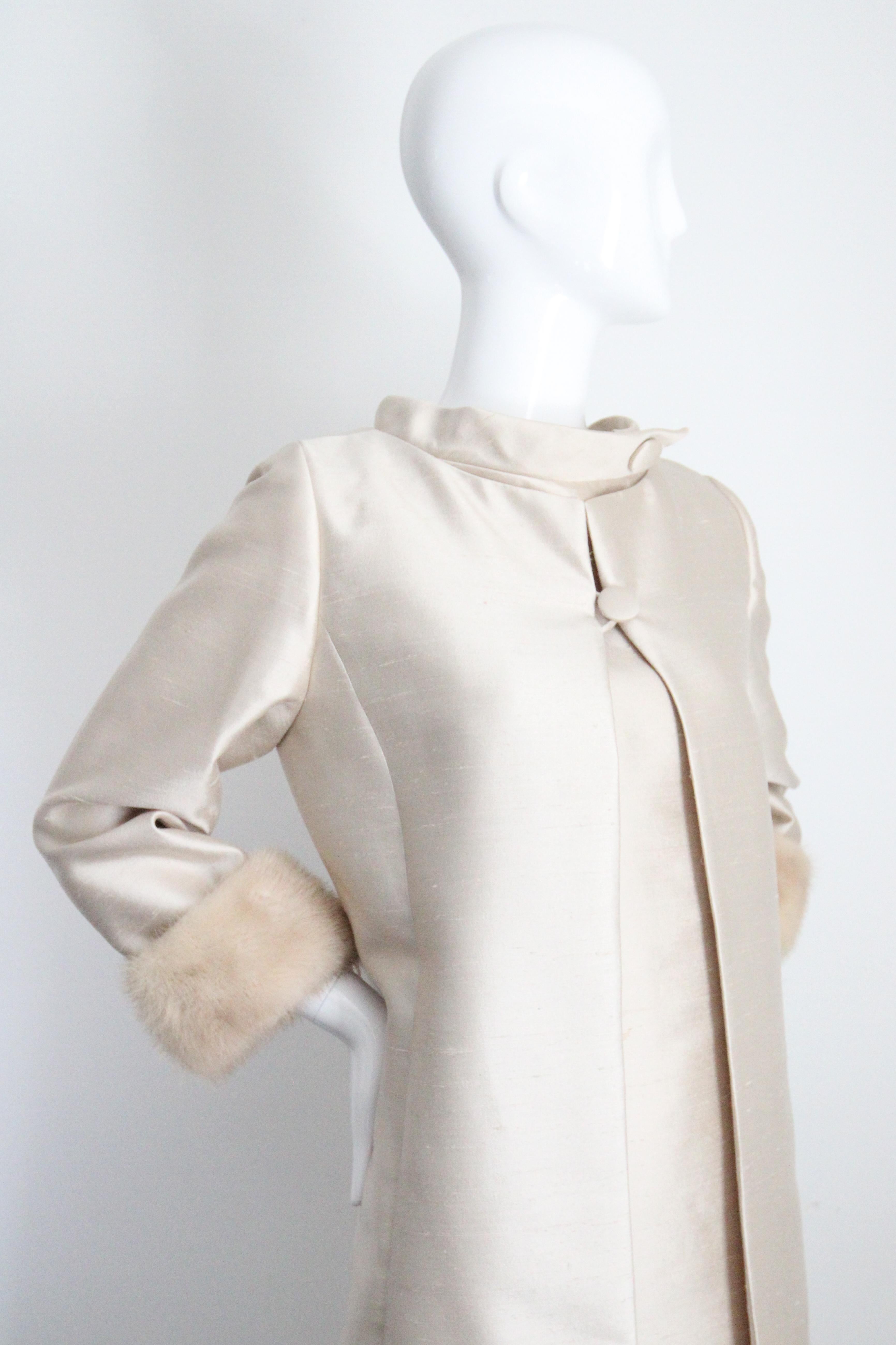 Vintage 1960's Champagne Silk Dress and Coat Suit 1960's Dress Set UK 12 US 8 en vente 7