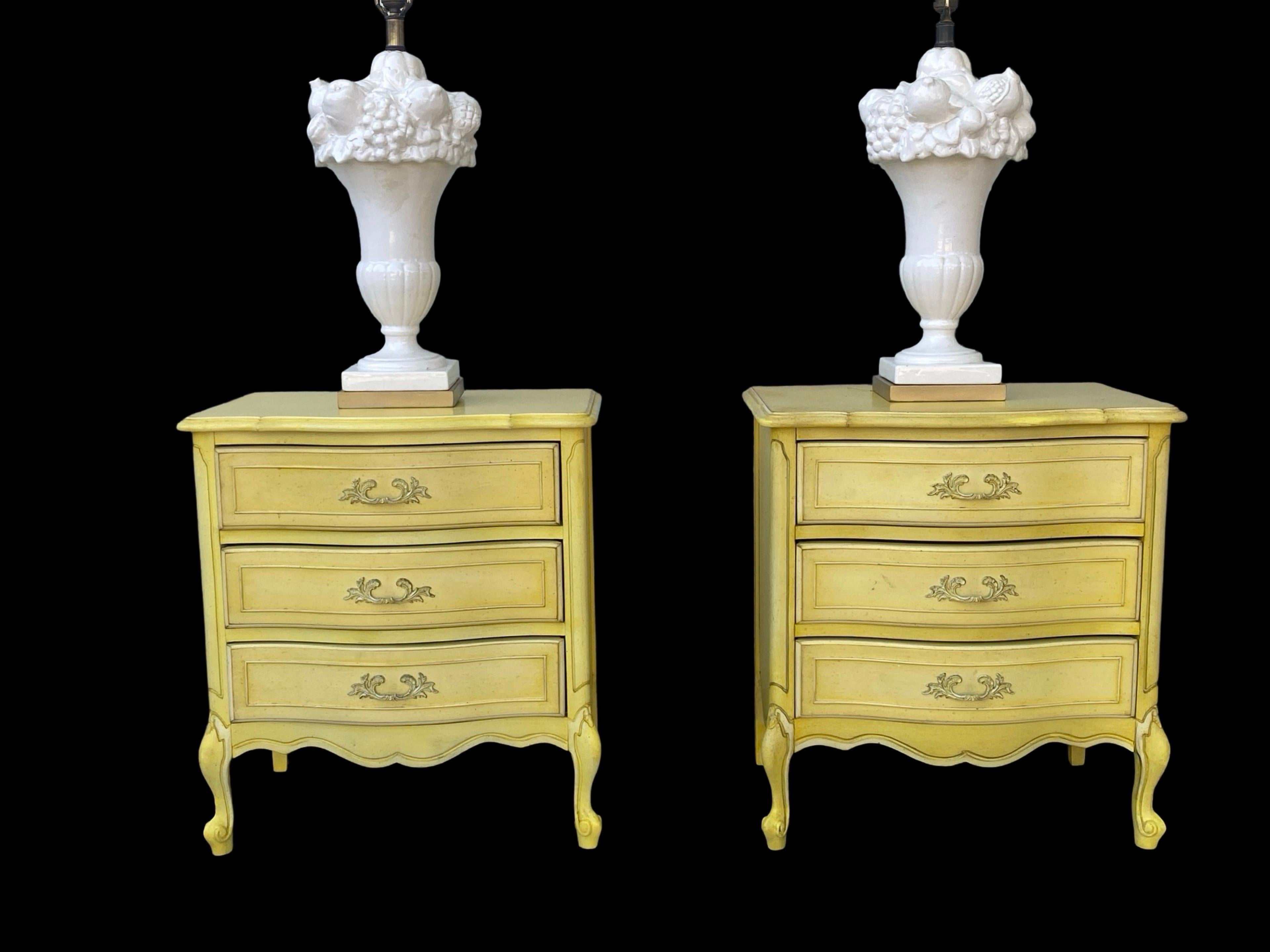 Vintage 1960s  Chic French Regency Style Bright Yellow Pair of Nightstands 9